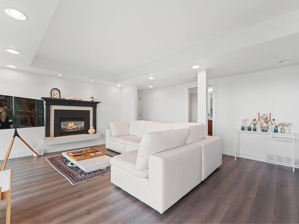 1040 Crestline Road, West Vancouver, BC