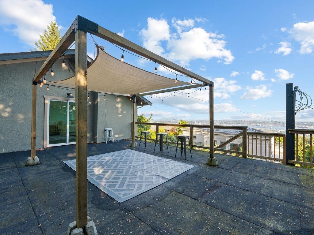 1040 Crestline Road, West Vancouver, BC