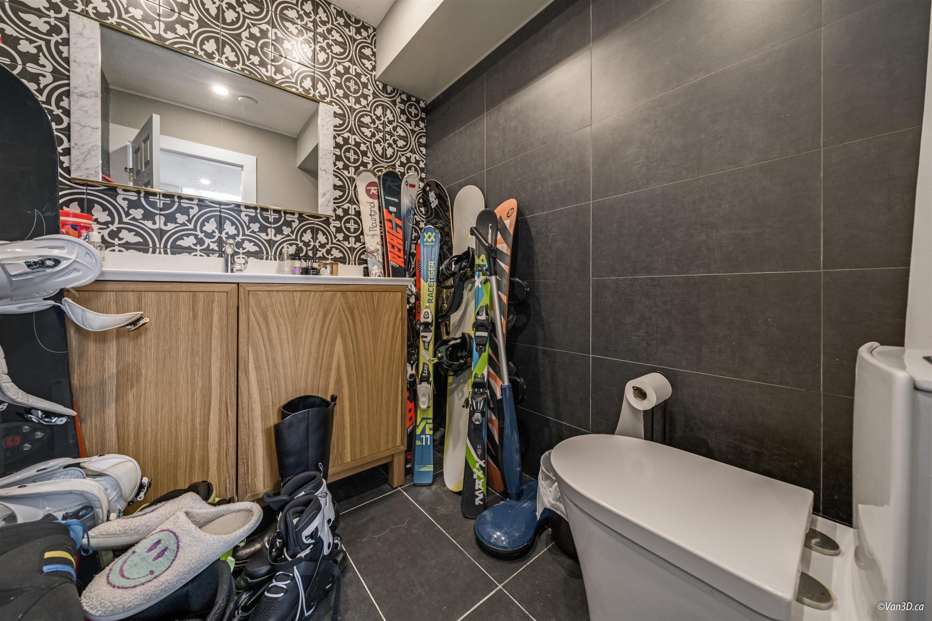 4000 Fisher Drive, Richmond, BC