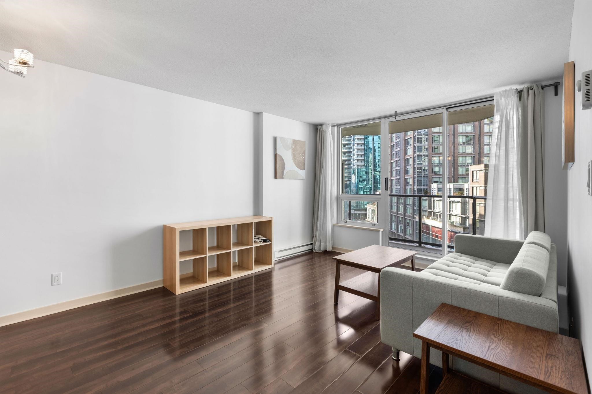 706-1212 Howe Street, Vancouver, BC