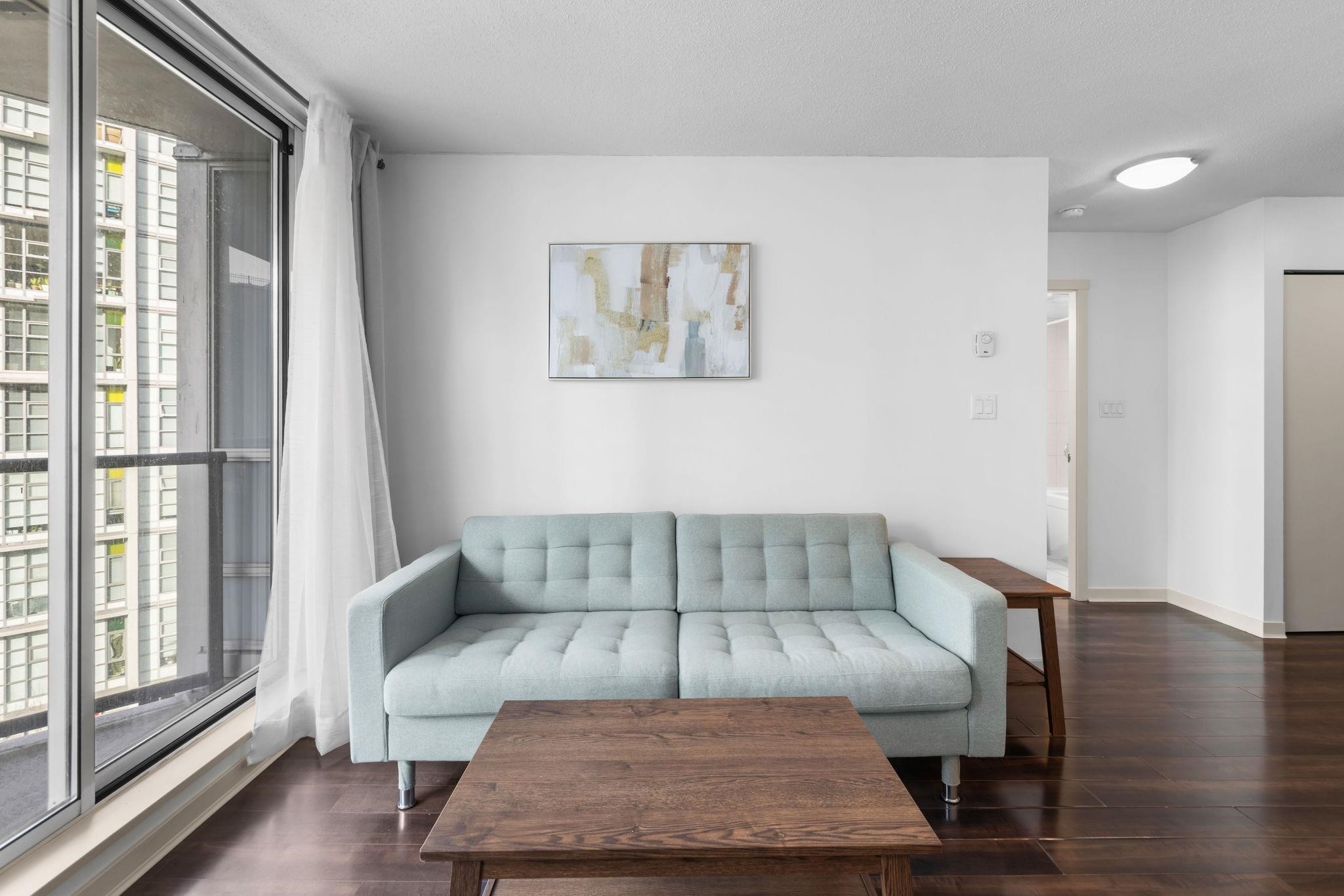 706-1212 Howe Street, Vancouver, BC