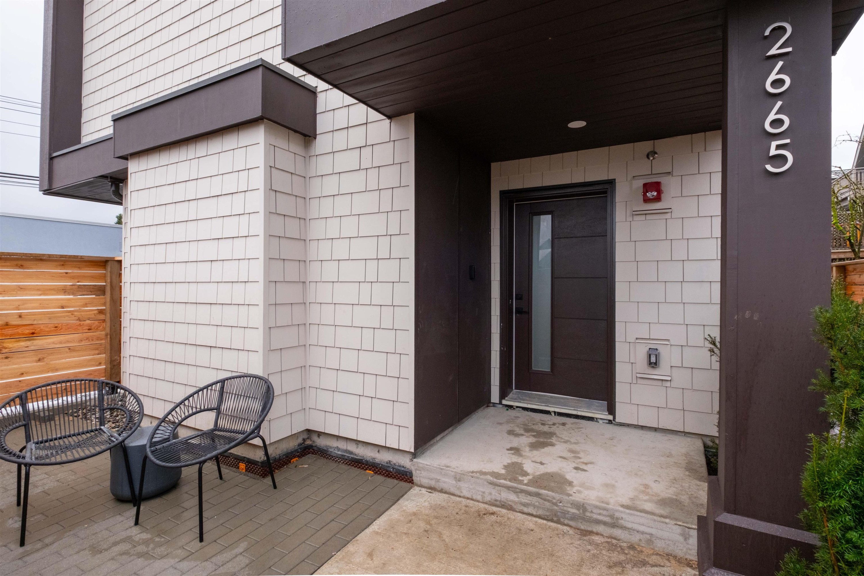 2665 Pender Street E, Vancouver, BC