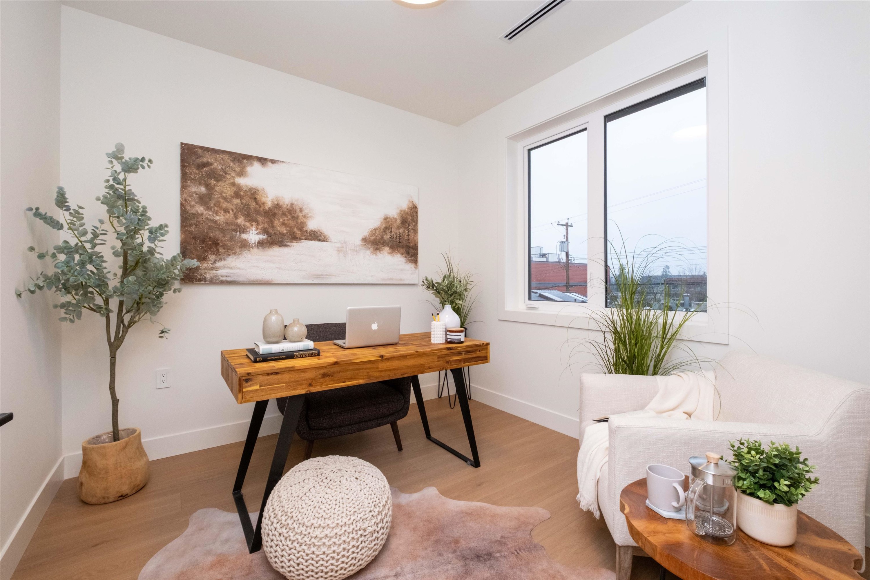 2-2667 Pender Street E, Vancouver, BC