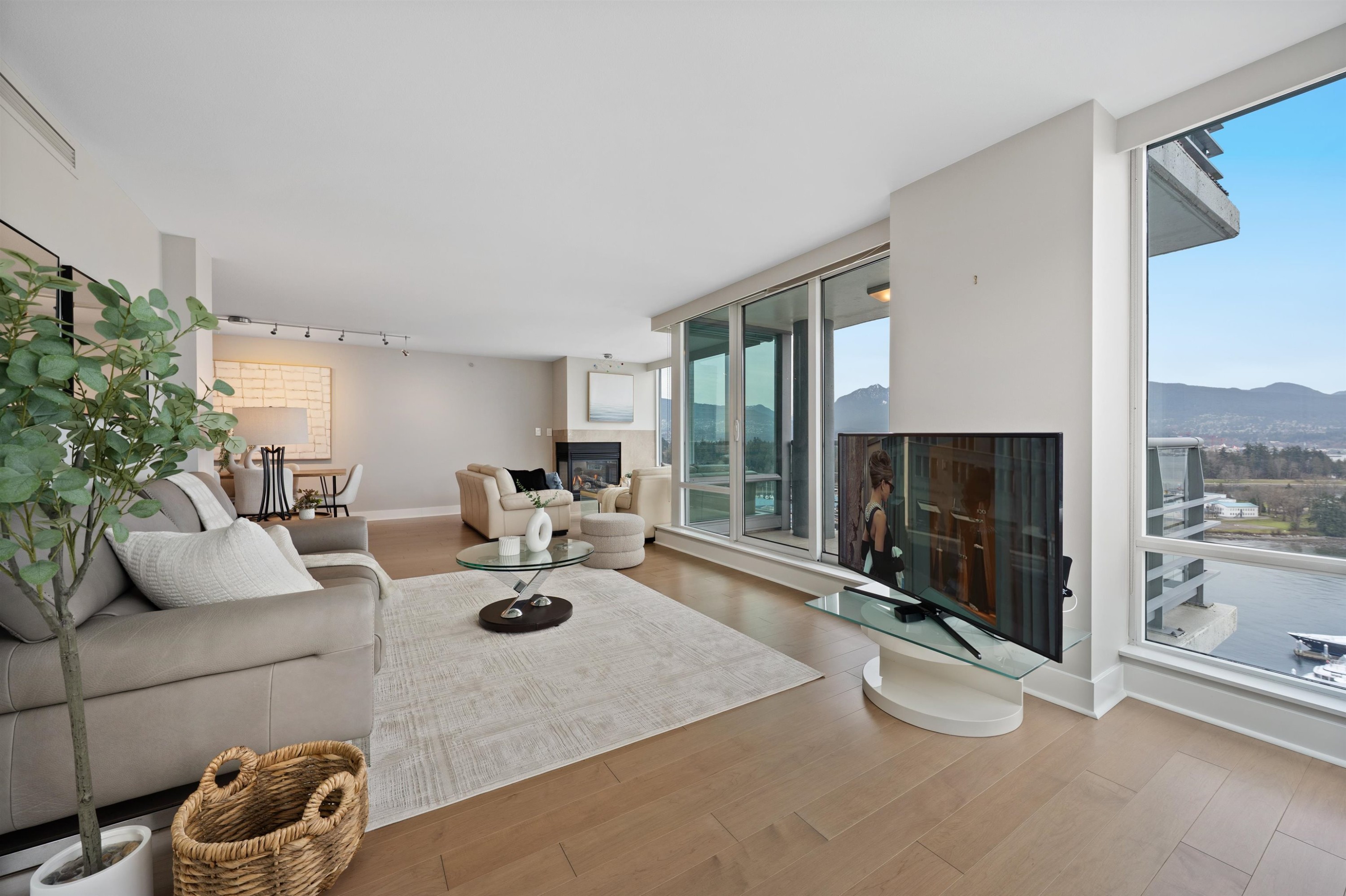 2102-590 Nicola Street, Vancouver, BC