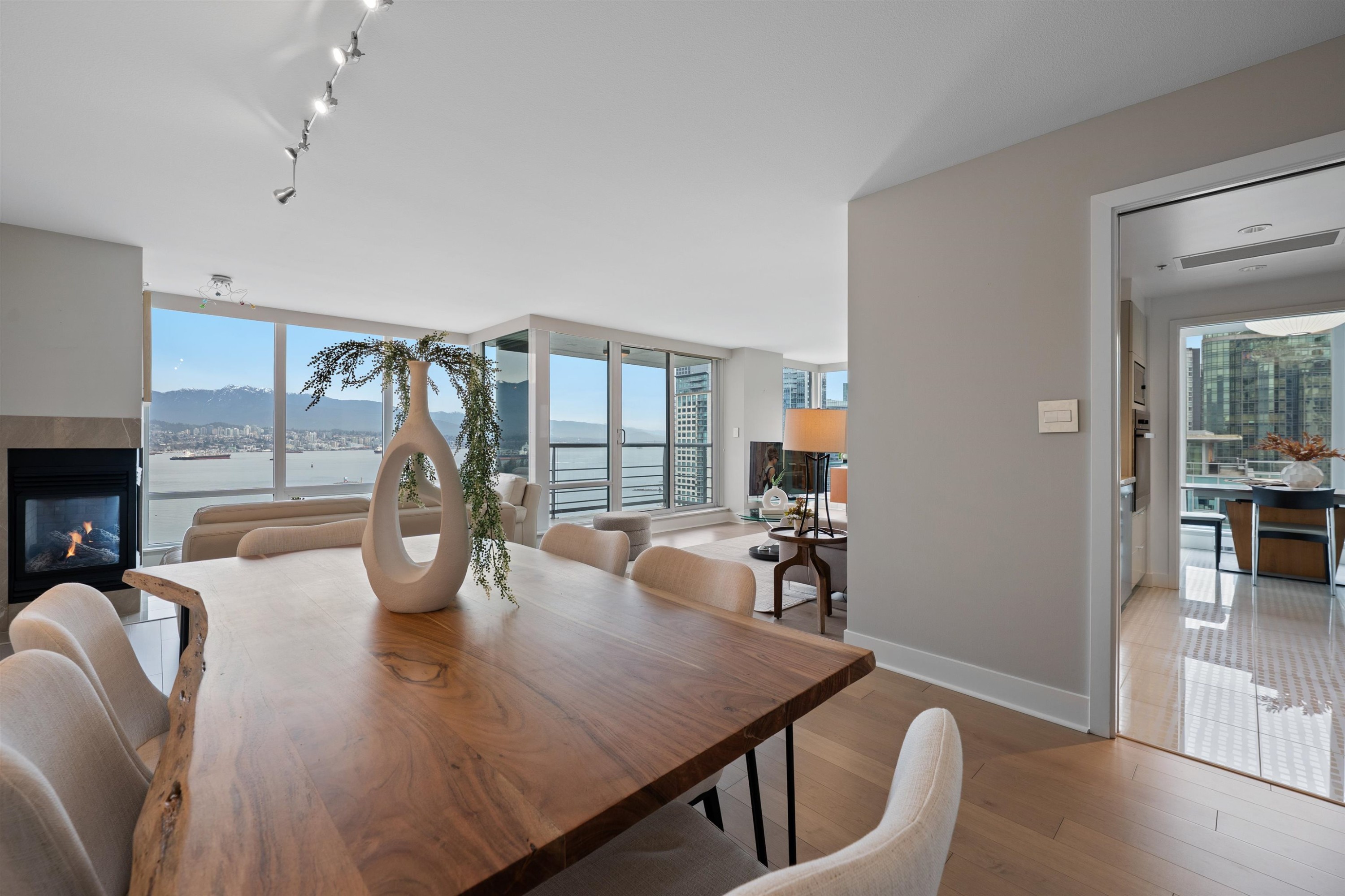 2102-590 Nicola Street, Vancouver, BC