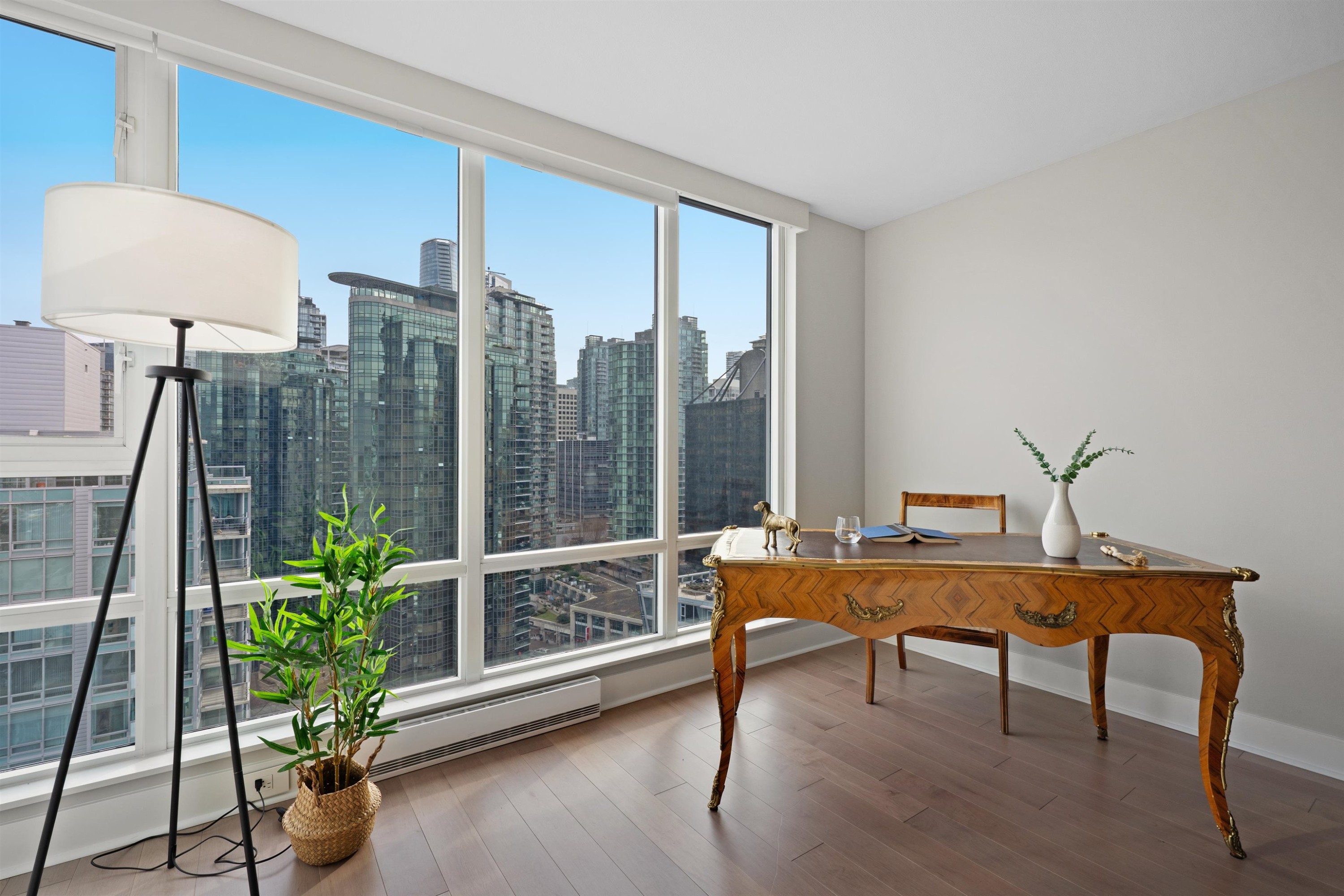 2102-590 Nicola Street, Vancouver, BC