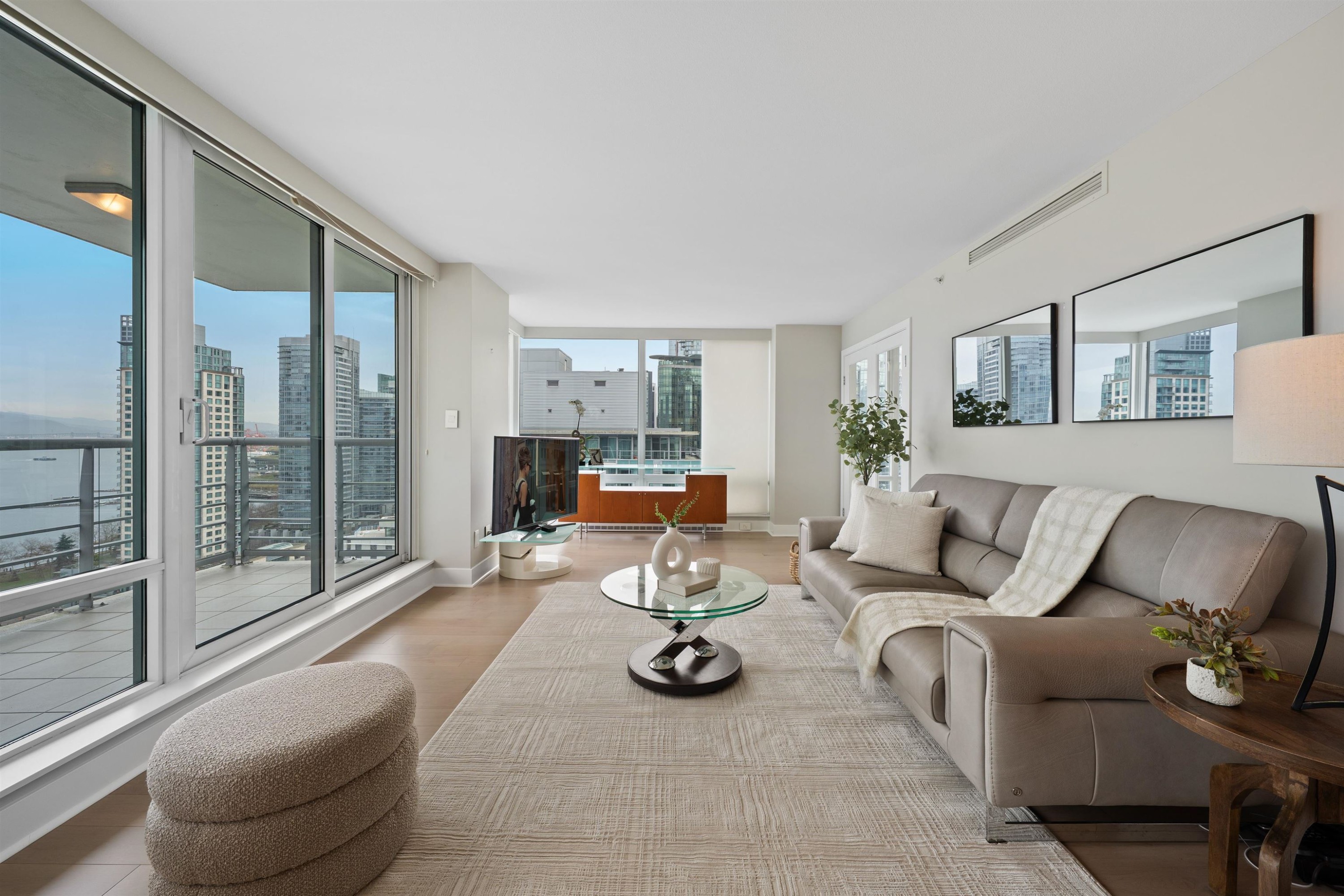 2102-590 Nicola Street, Vancouver, BC