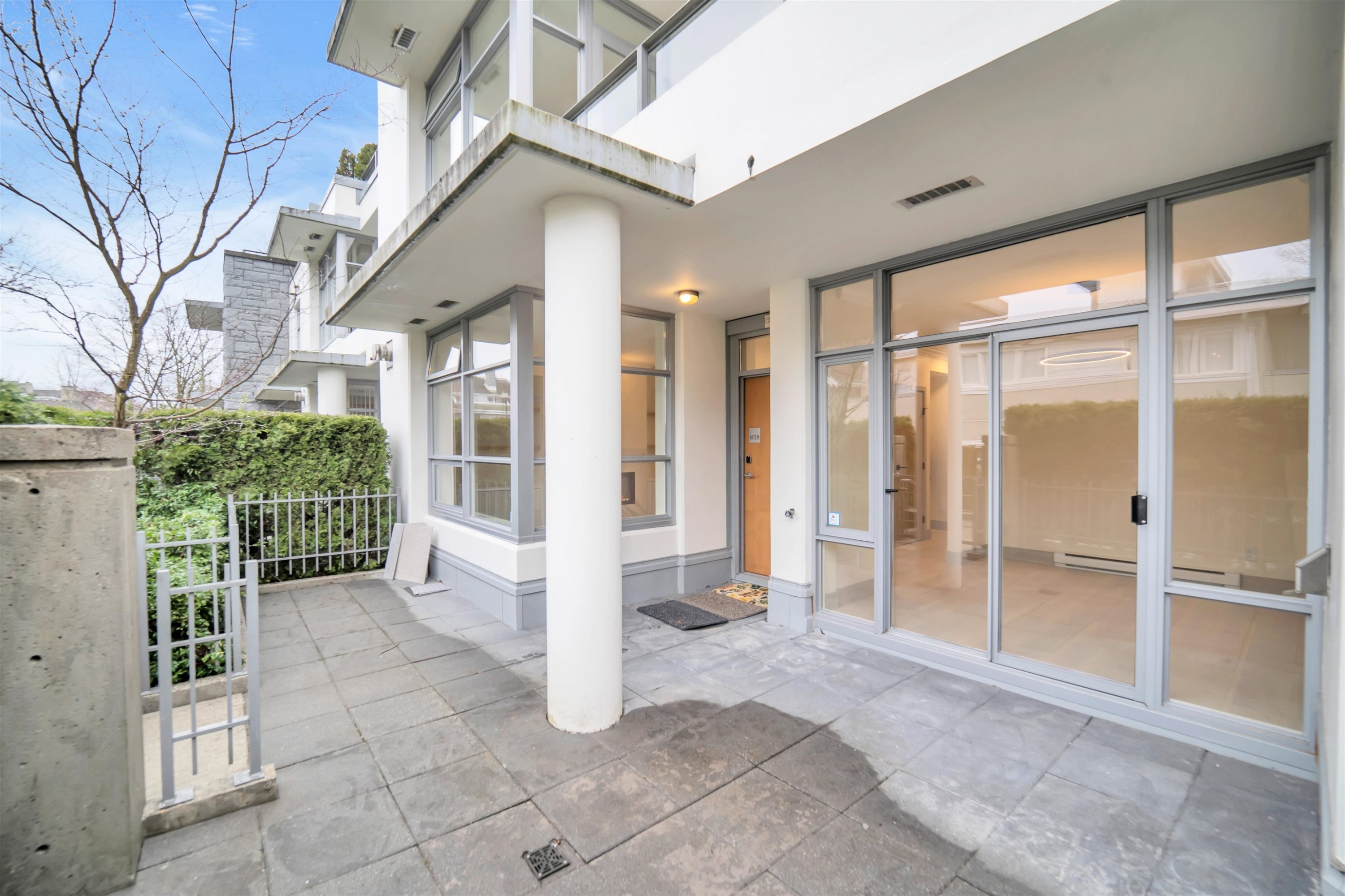 6018 Chancellor Mews, Vancouver, BC