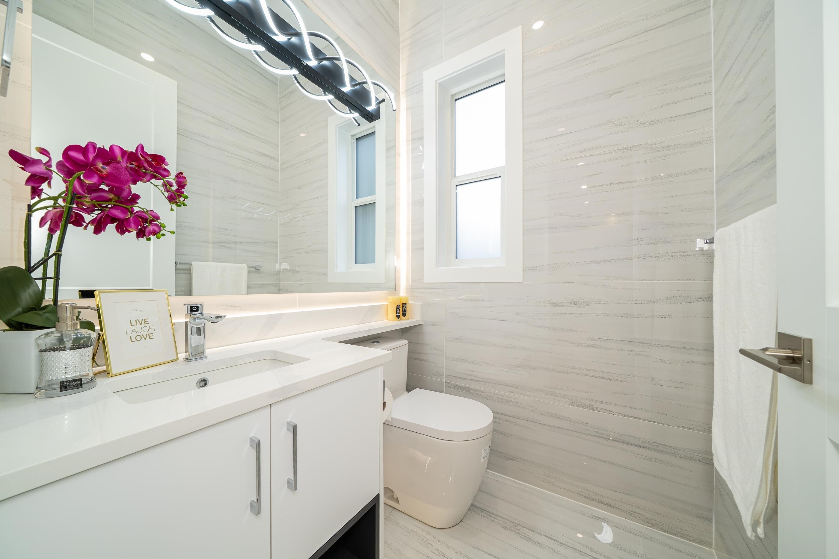 1-4210 Union Street, Burnaby, BC