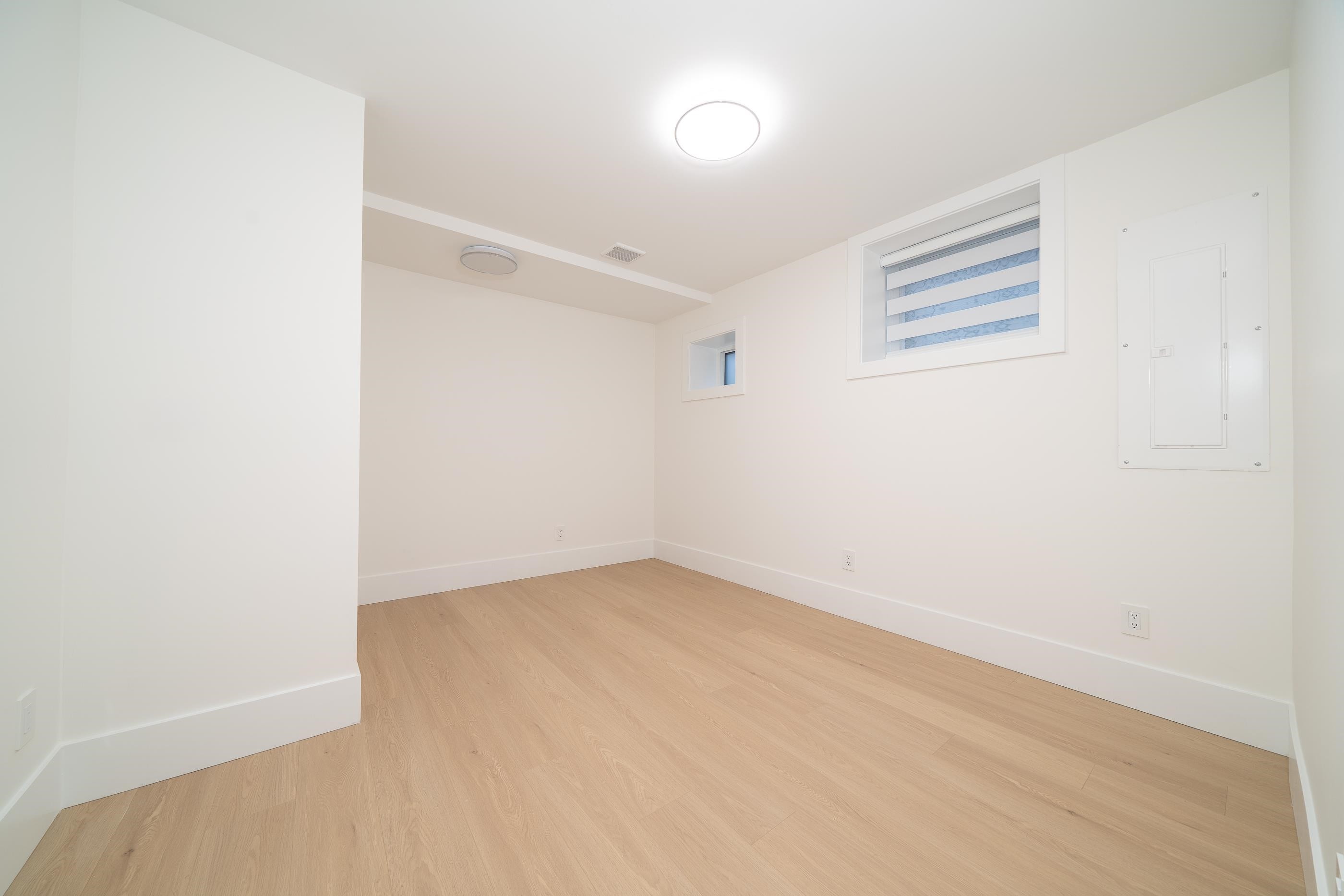 1-4210 Union Street, Burnaby, BC