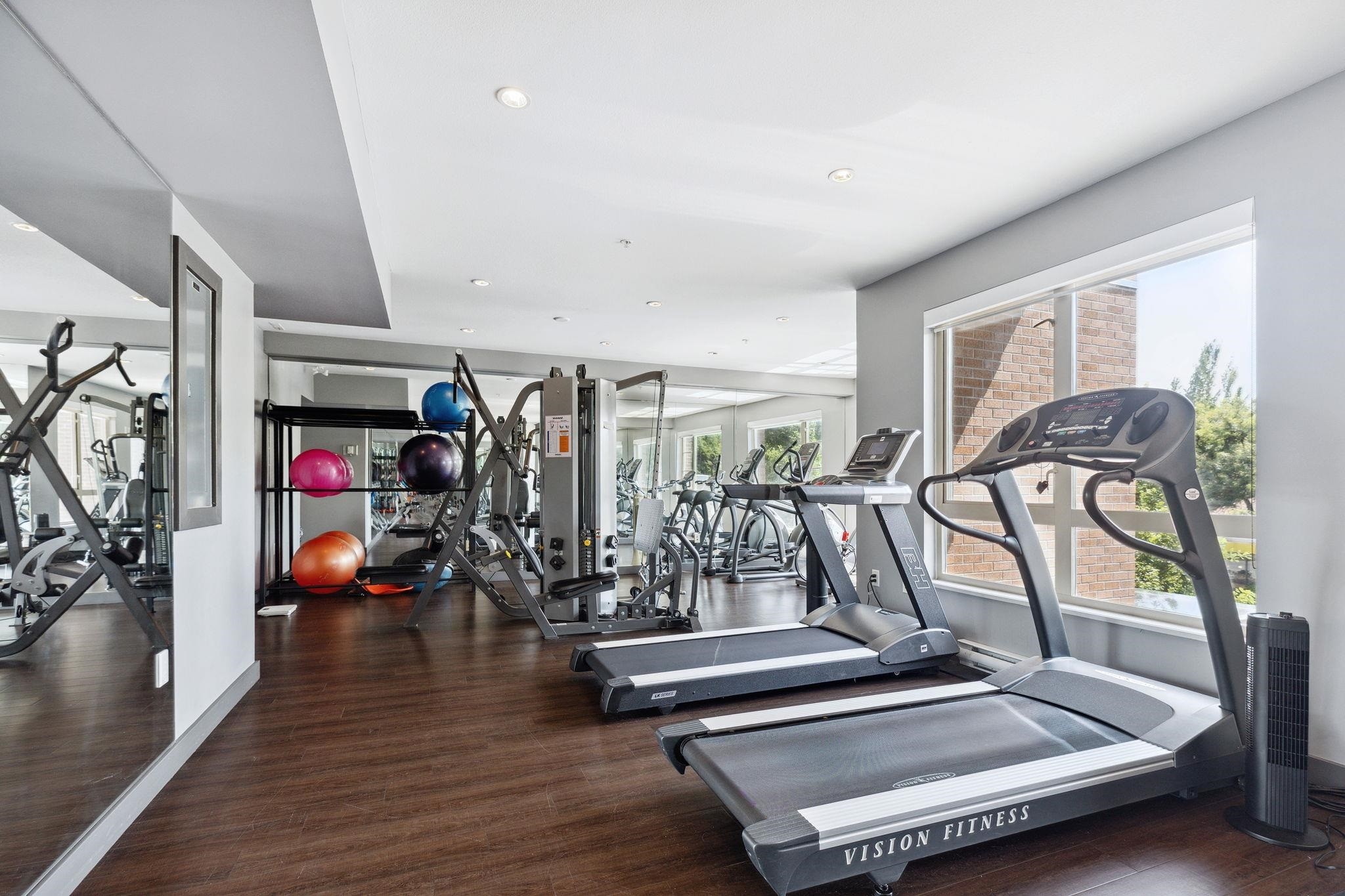 403-1330 Marine Drive, North Vancouver, BC