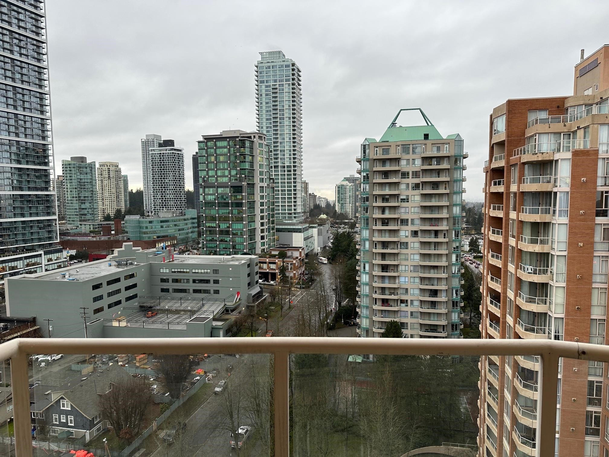 1505-4689 Hazel Street, Burnaby, BC