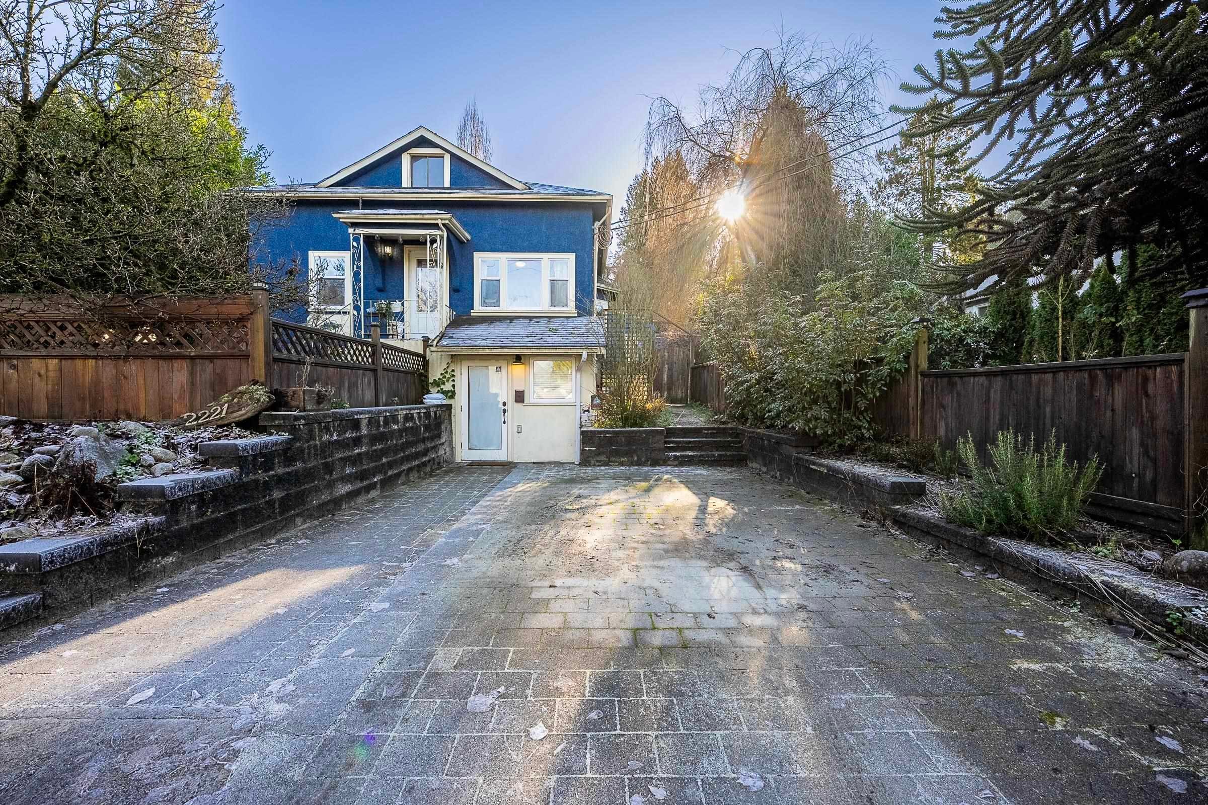 2221 Clarke Street, Port Moody, BC