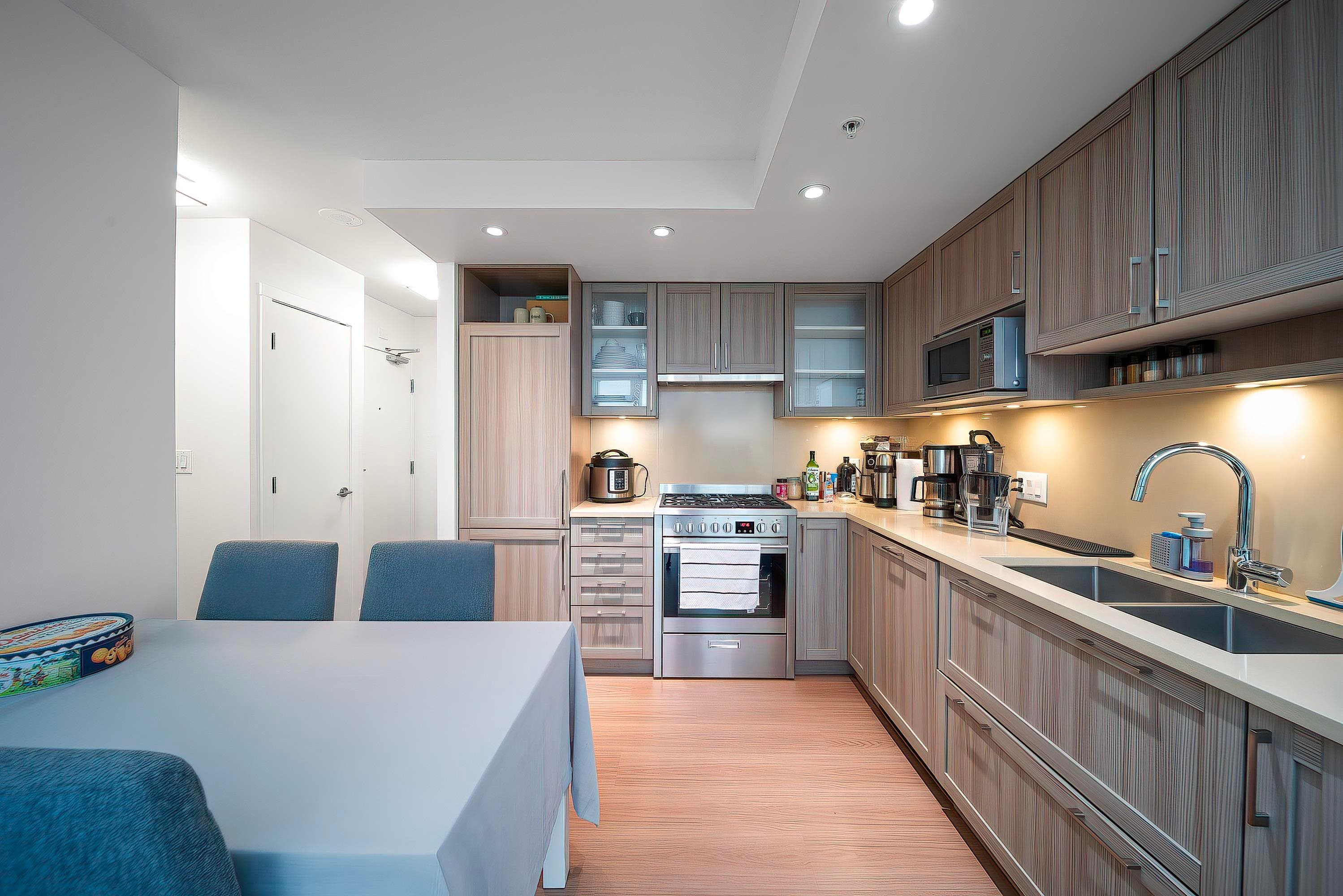 1907-5470 Ormidale Street, Vancouver, BC