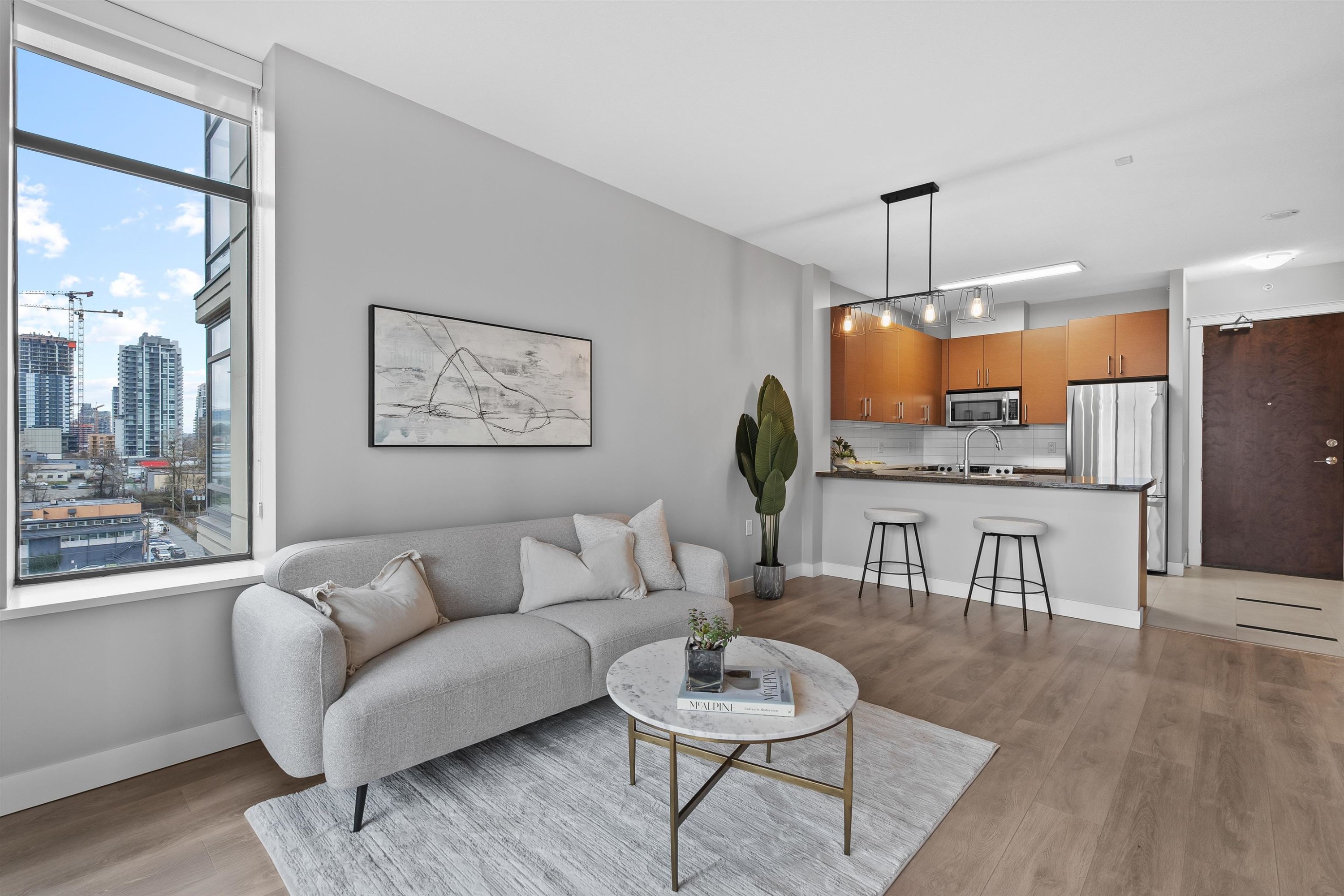 902-4250 Dawson Street, Burnaby, BC