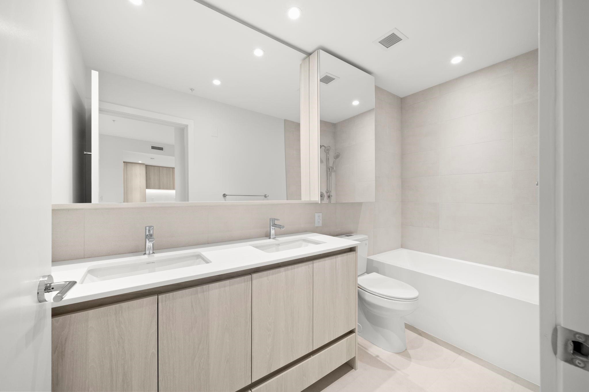 406-4928 Quebec Street, Vancouver, BC