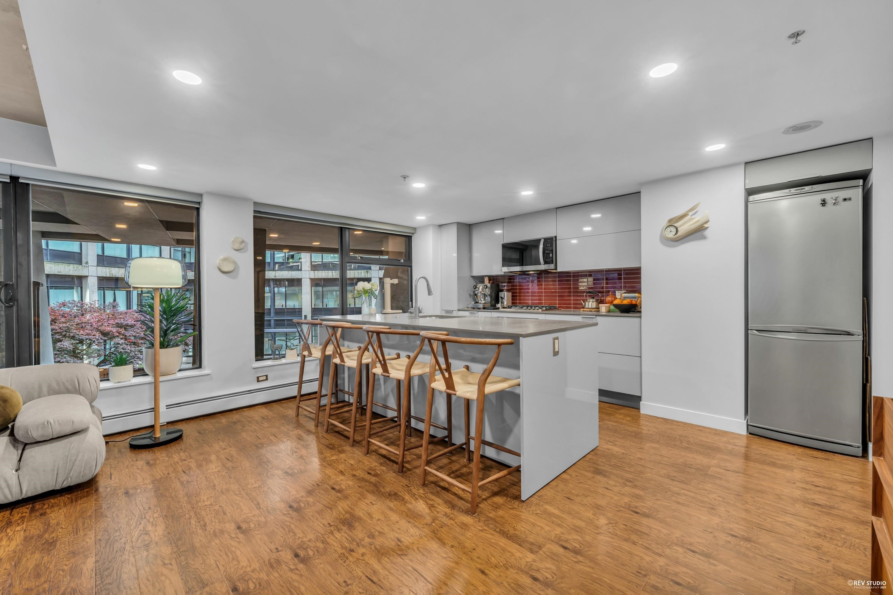 605-128 Cordova Street W, Vancouver, BC