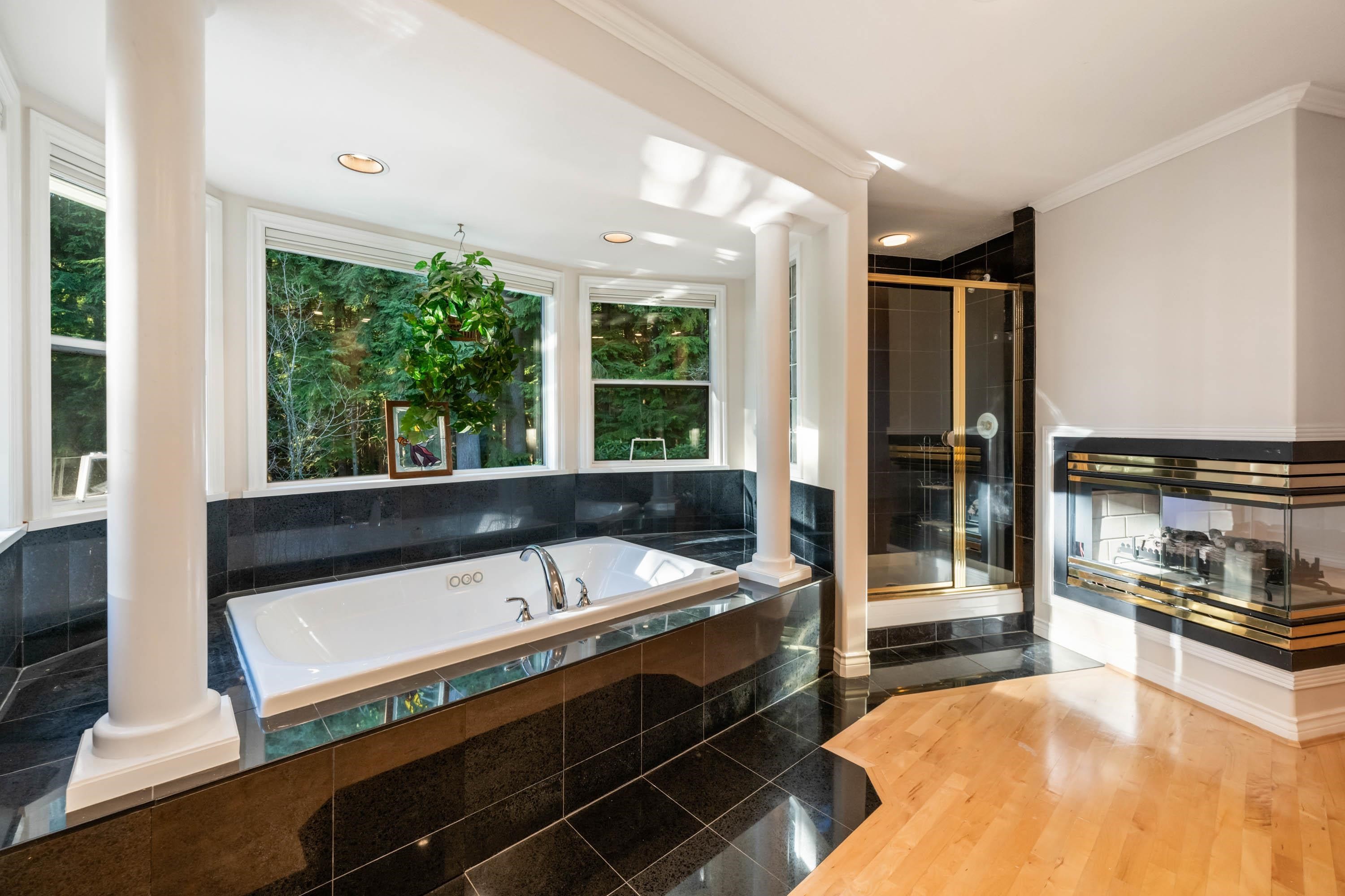 1522 Whitebark Place, Coquitlam, BC