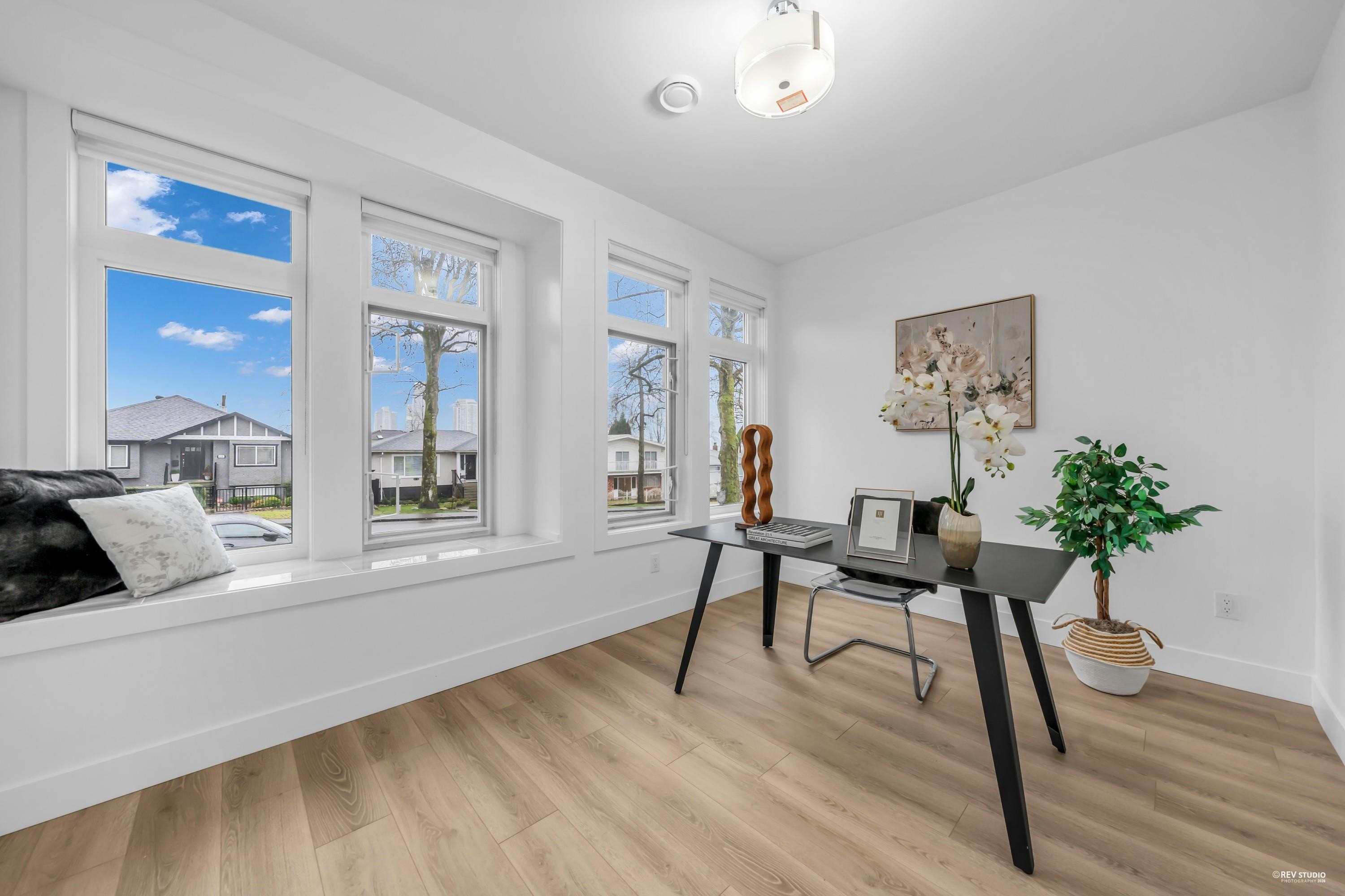 4267 Parker Street, Burnaby, BC