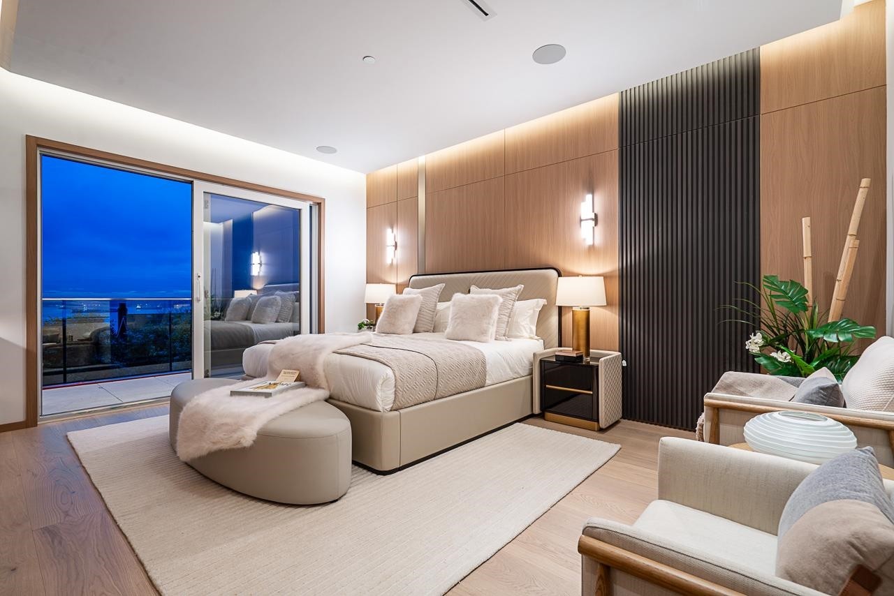 2356 Ottawa Avenue, West Vancouver, BC