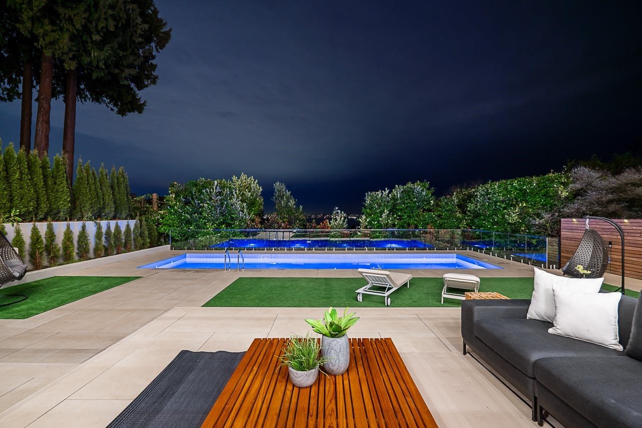 2356 Ottawa Avenue, West Vancouver, BC