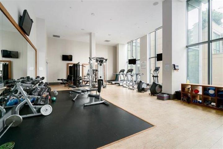 296 1St Avenue W, Vancouver, BC