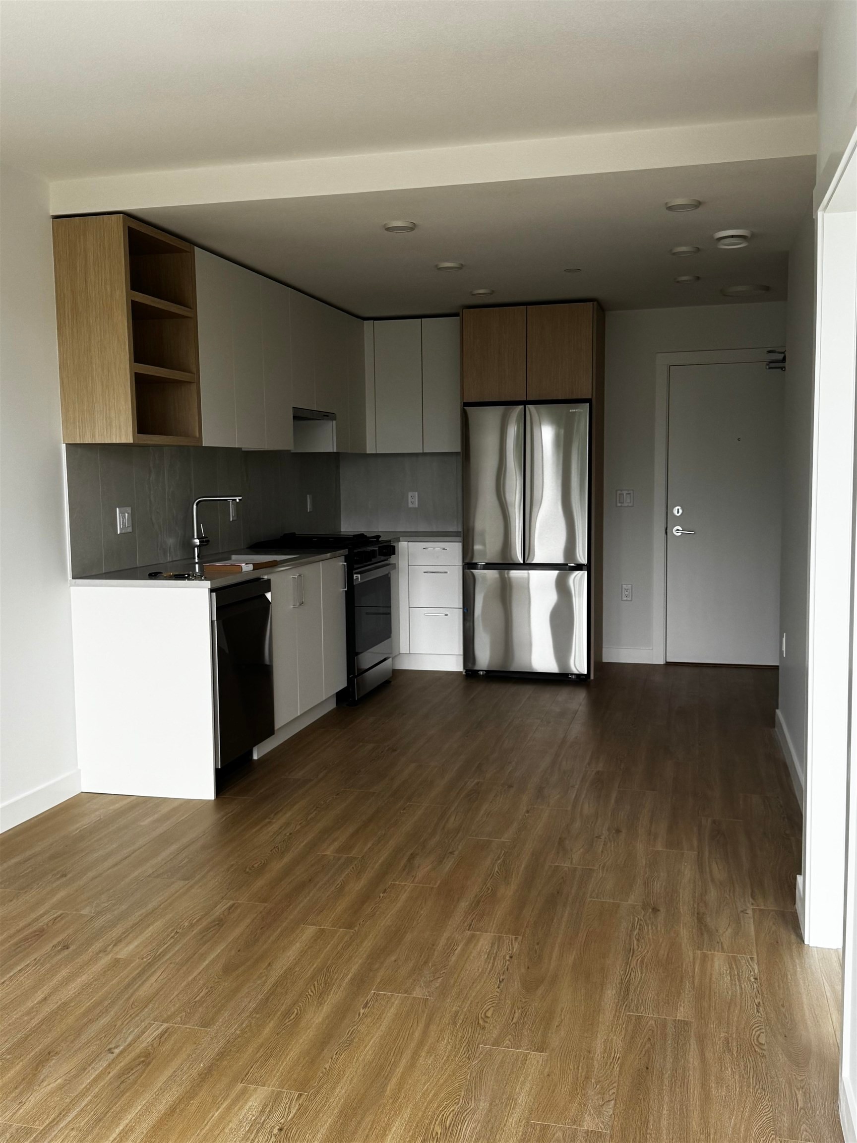 307-723 Grover Avenue, Coquitlam, BC