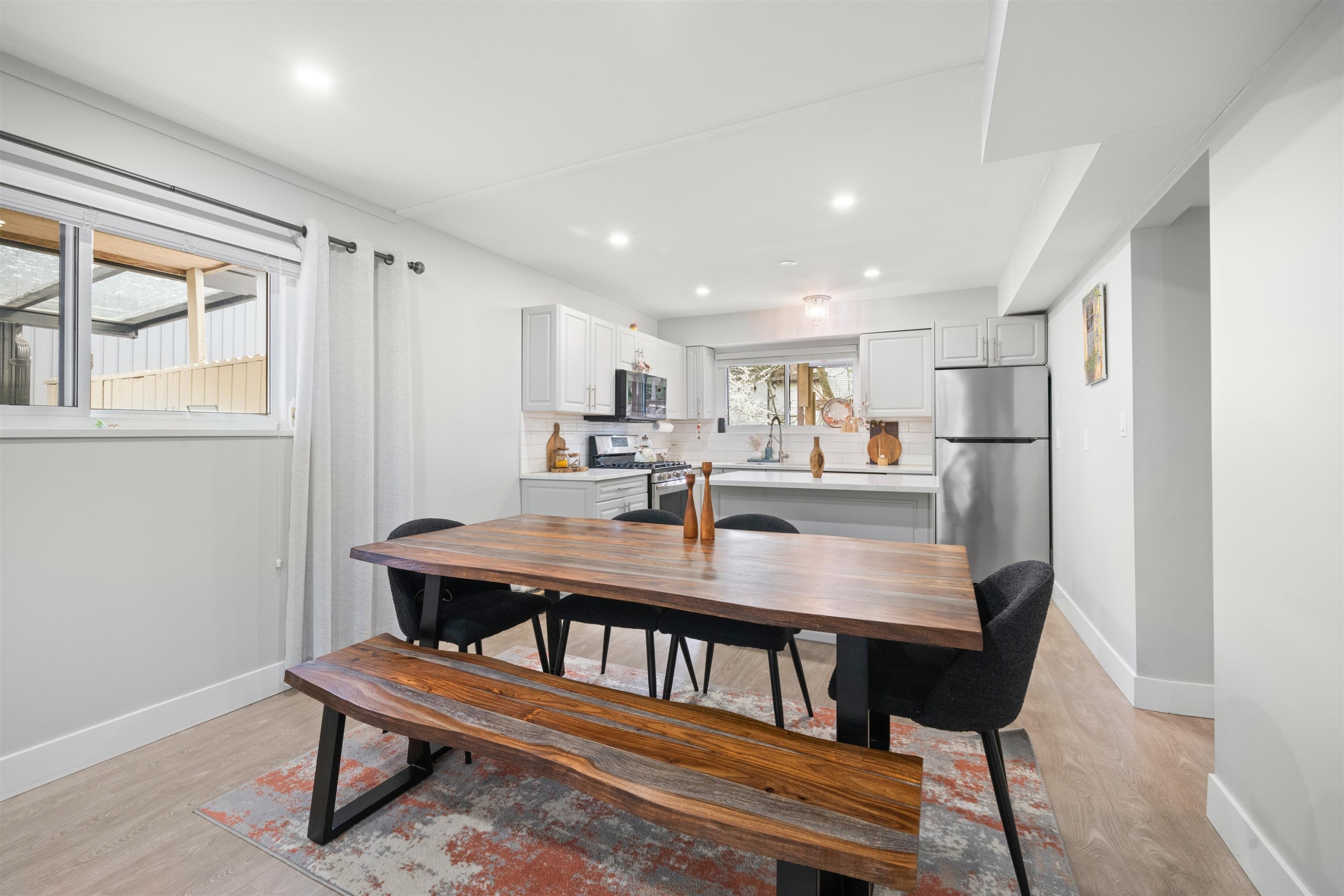 2333 Kirkstone Road, North Vancouver, BC