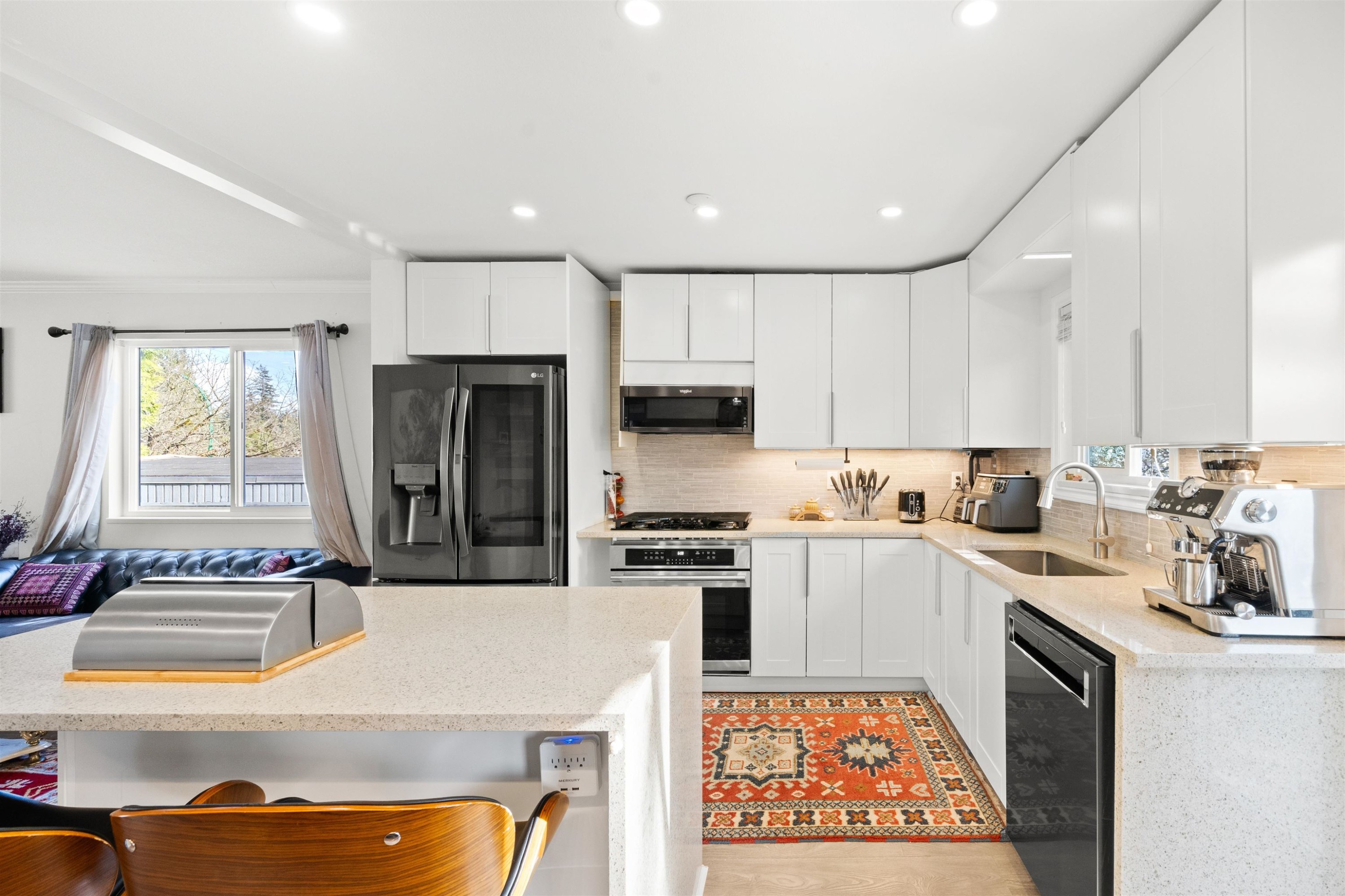 2333 Kirkstone Road, North Vancouver, BC