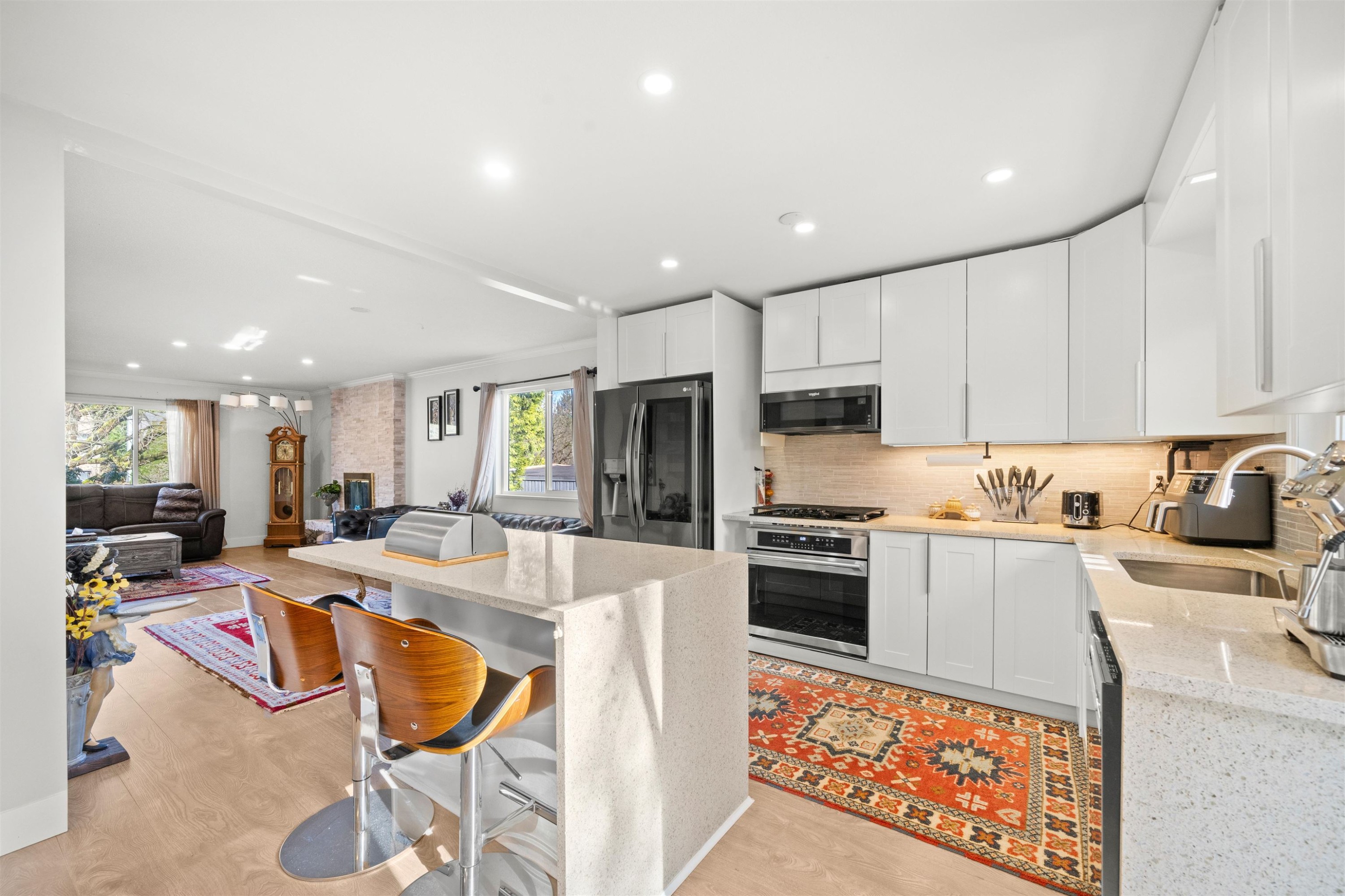 2333 Kirkstone Road, North Vancouver, BC