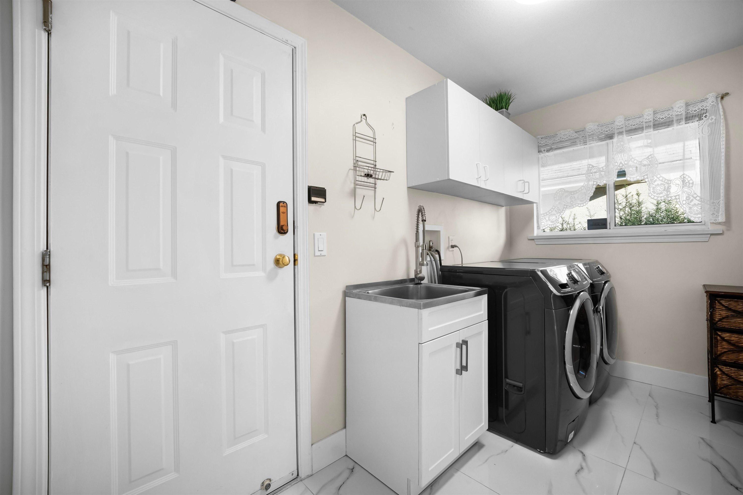 2622 Sandstone Crescent, Coquitlam, BC