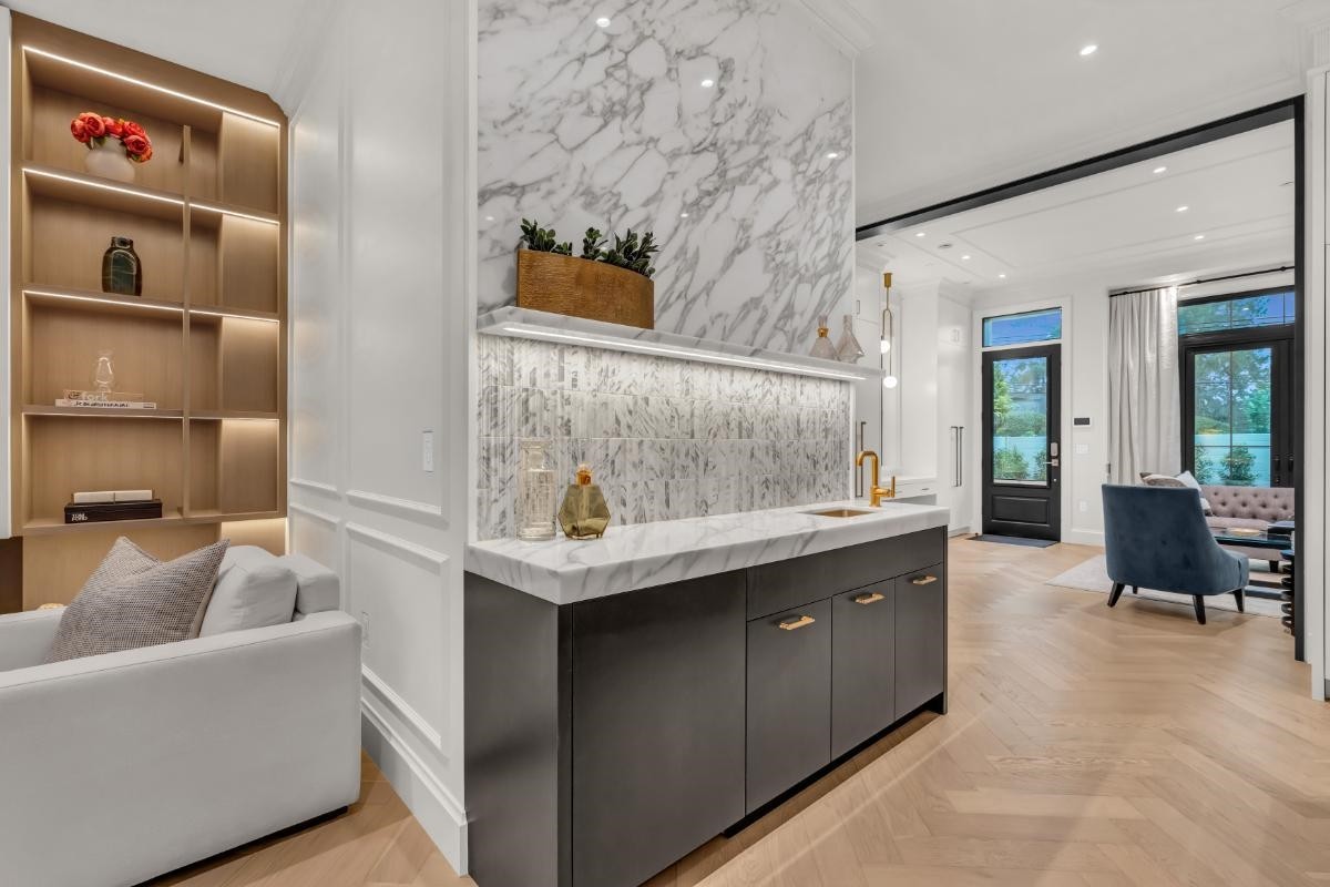 4454 4Th Avenue W, Vancouver, BC