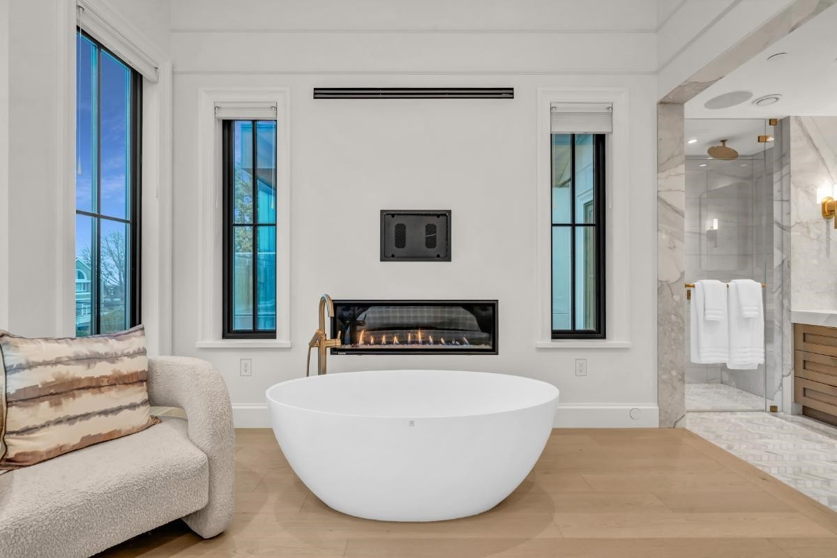 4454 4Th Avenue W, Vancouver, BC