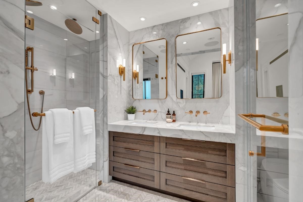 4454 4Th Avenue W, Vancouver, BC