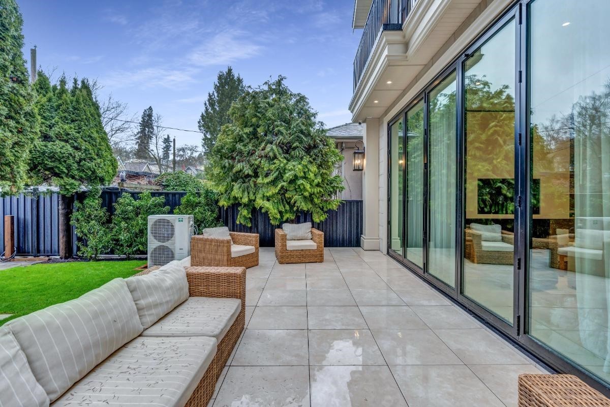 4454 4Th Avenue W, Vancouver, BC