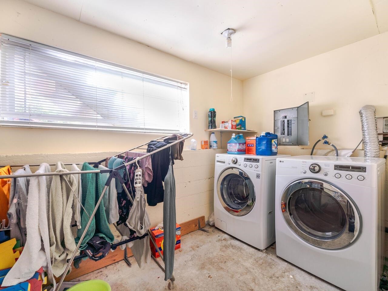 2216 41St Avenue E, Vancouver, BC