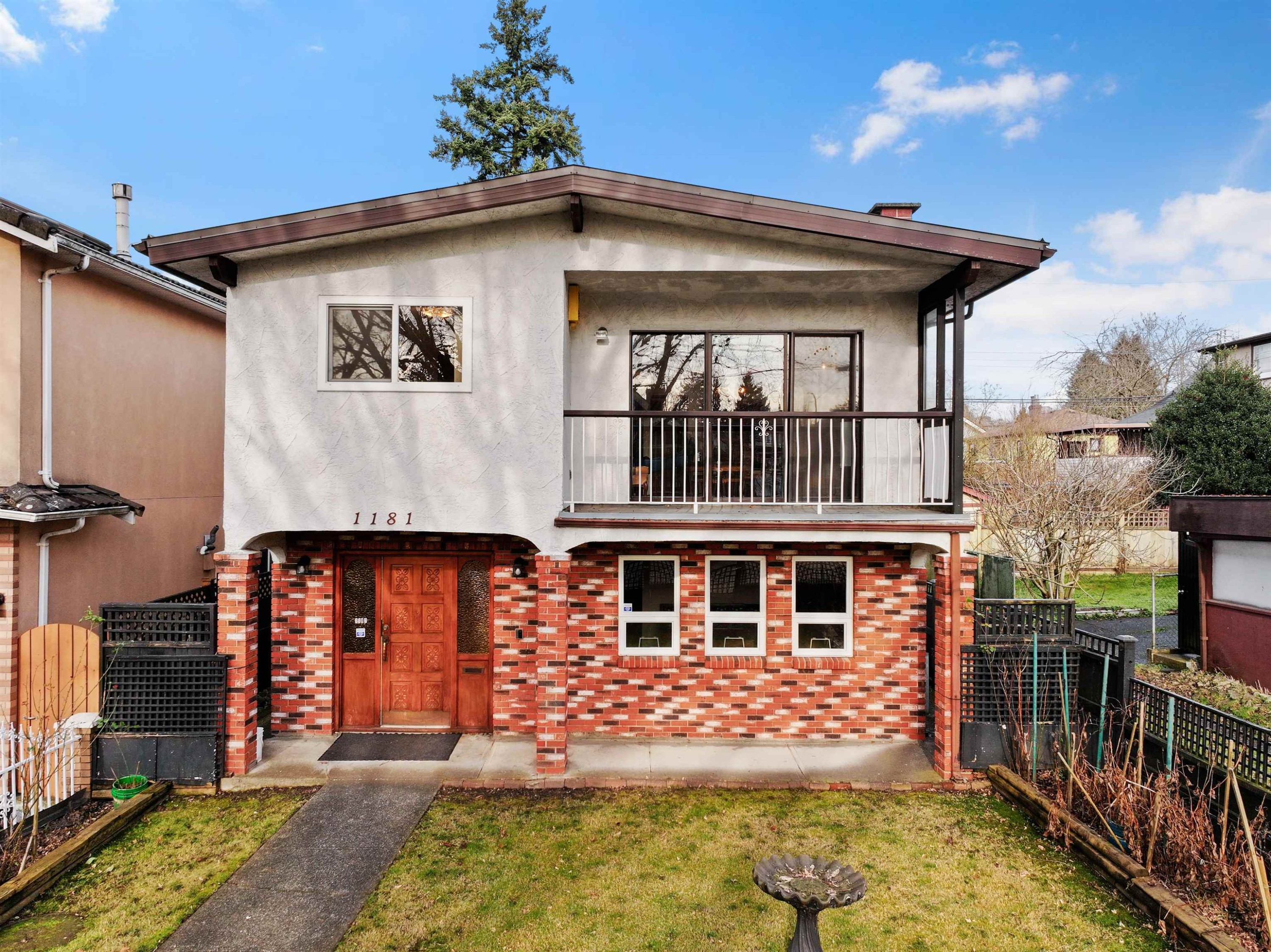 1181 24Th Avenue E, Vancouver, BC
