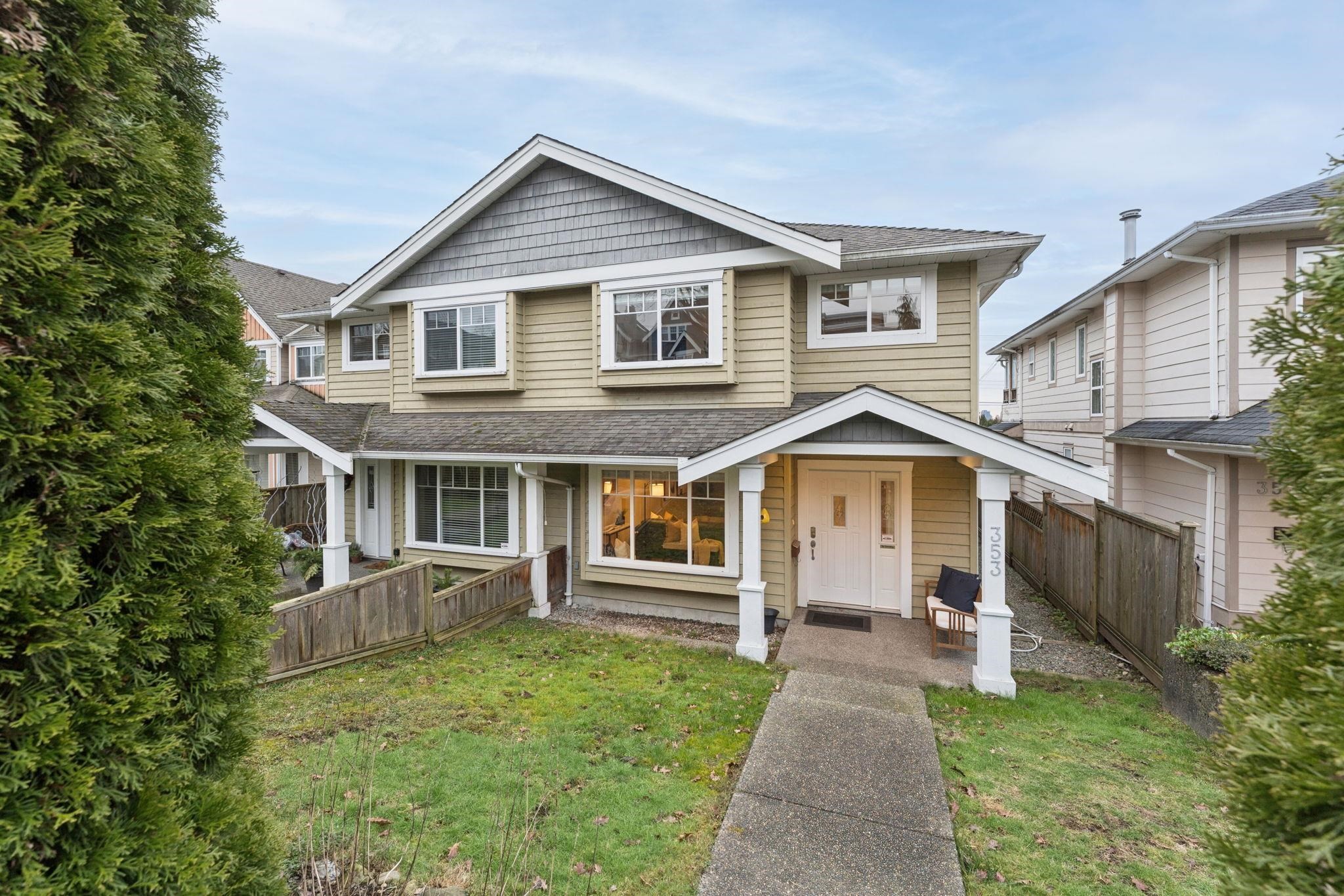 353 5Th Street E, North Vancouver, BC