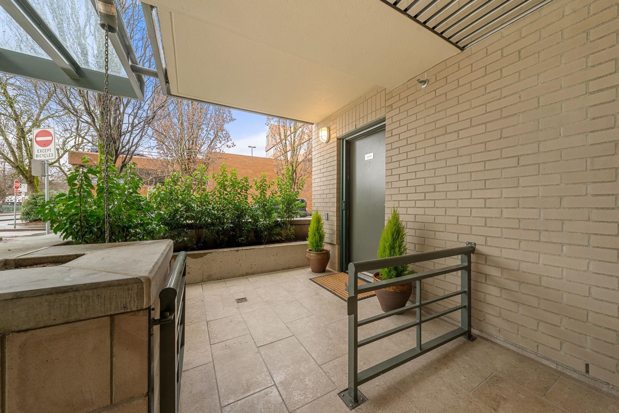 1878 York Avenue, Vancouver, BC