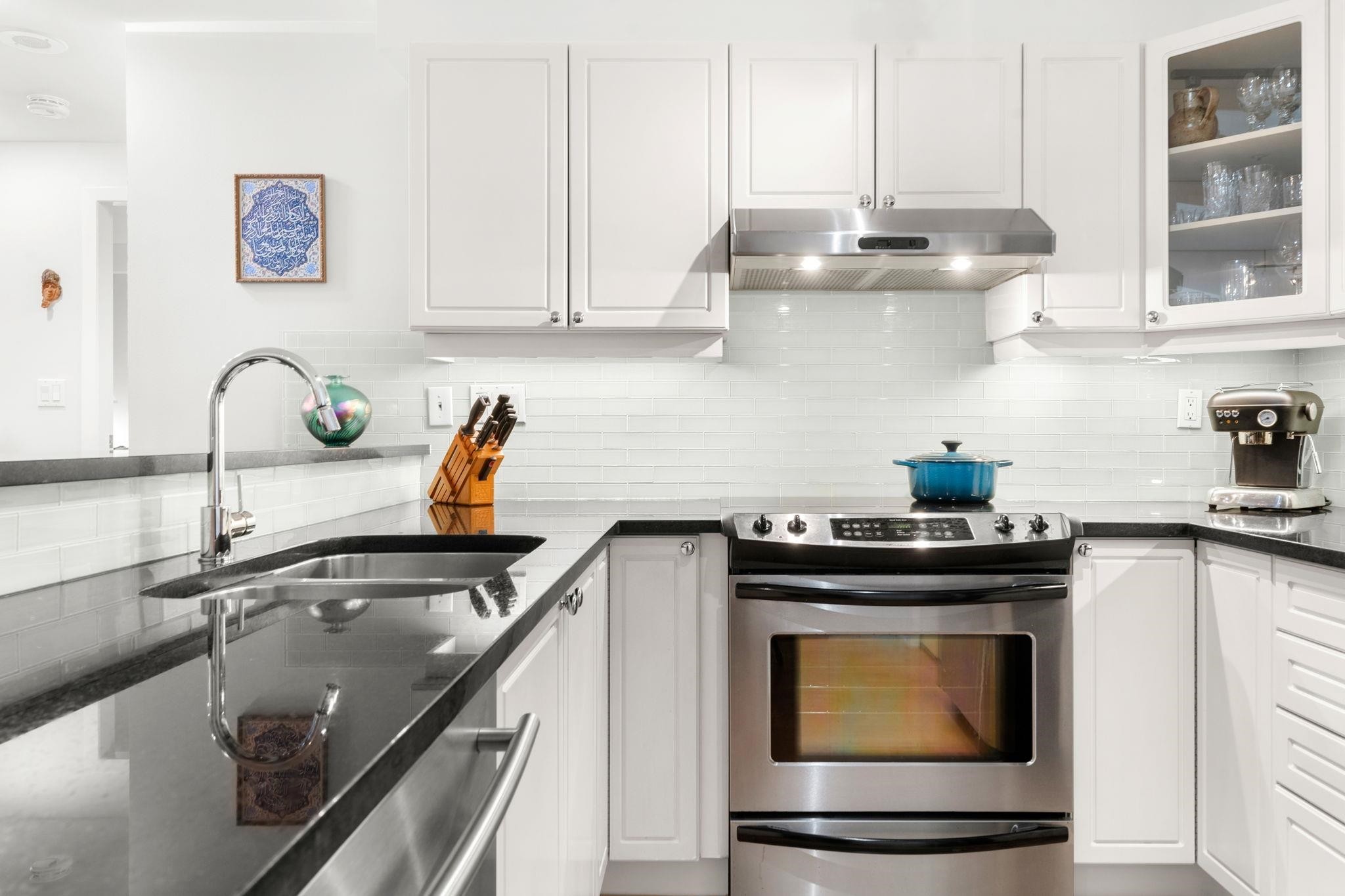 1878 York Avenue, Vancouver, BC