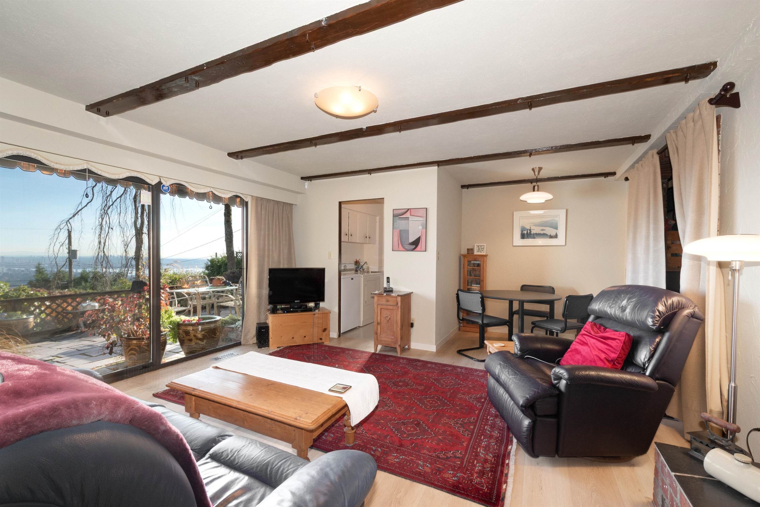 560 Craigmohr Drive, West Vancouver, BC