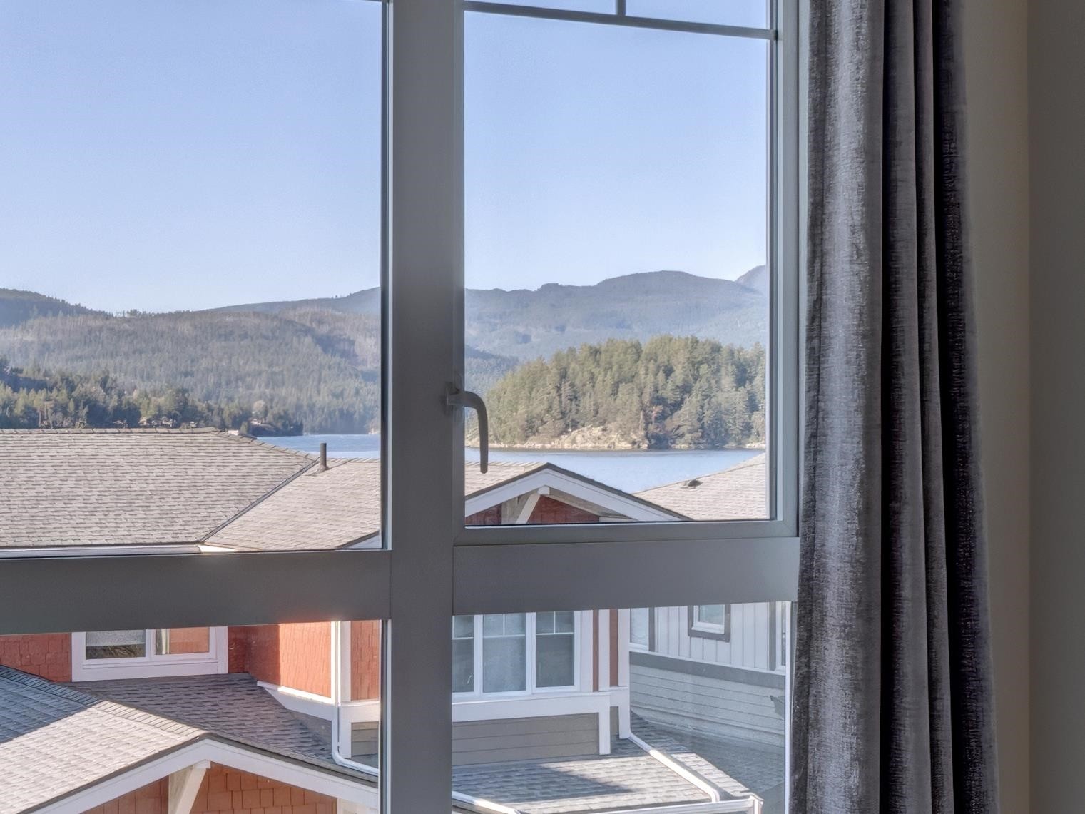 5964 Beachgate Lane, Sechelt, BC