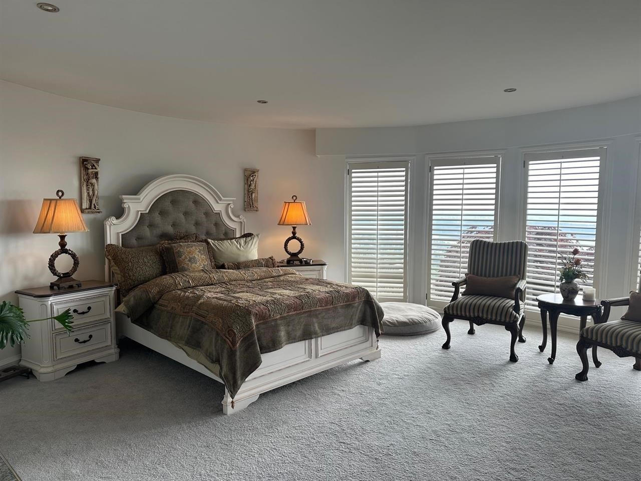1359 Whitby Road, West Vancouver, BC