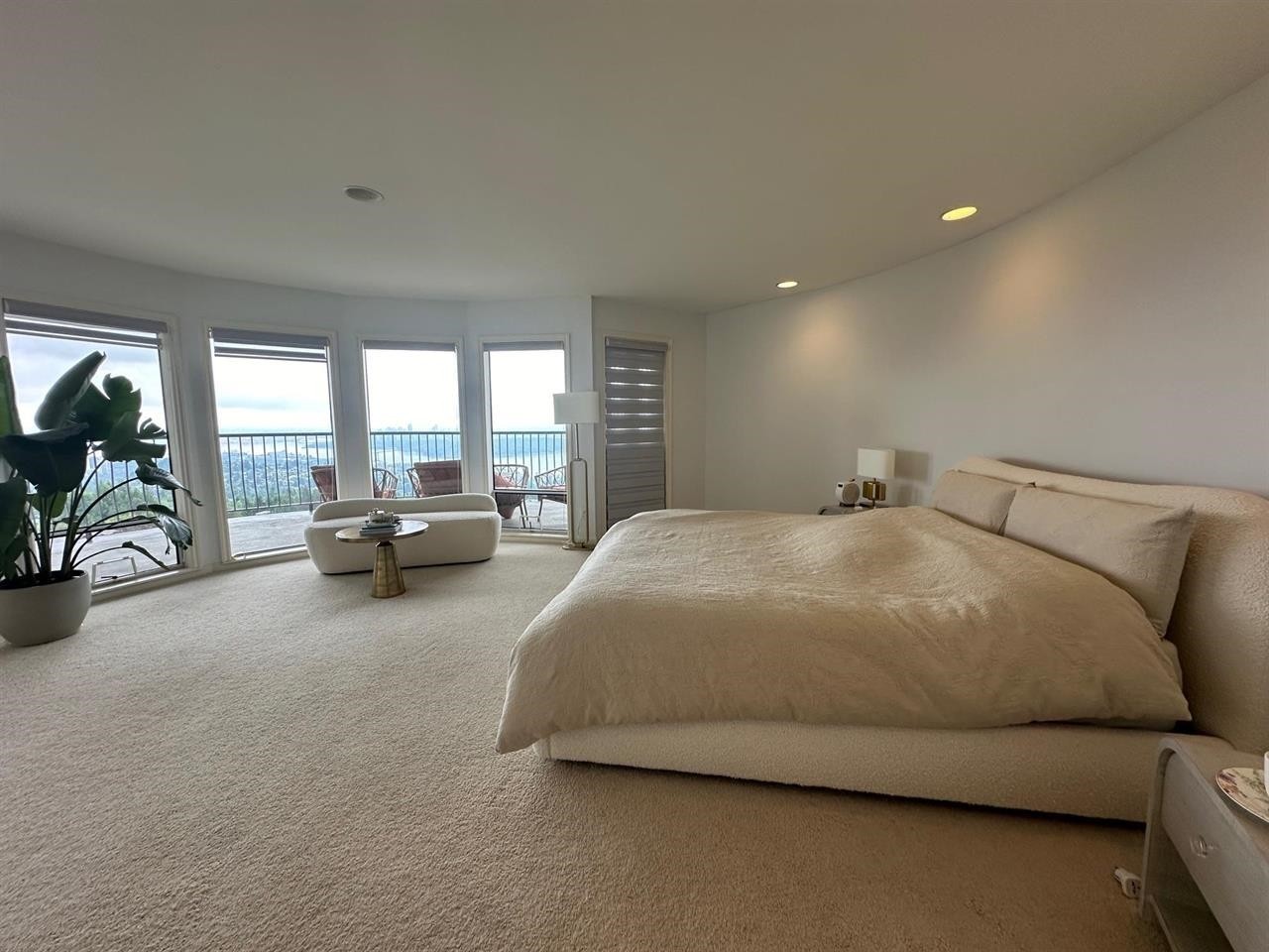 1359 Whitby Road, West Vancouver, BC
