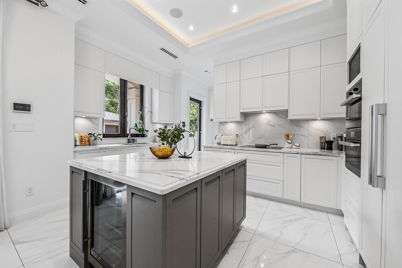 2867 44Th Avenue W, Vancouver, BC