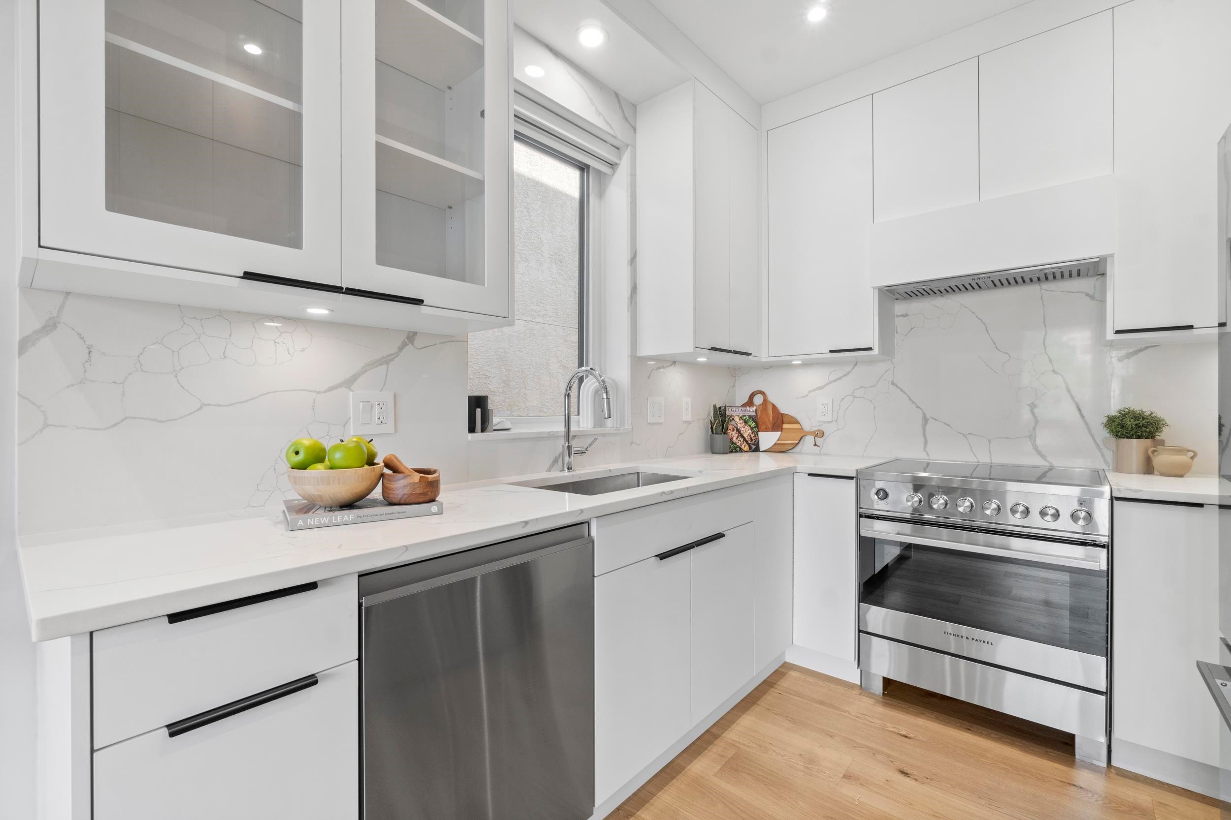 40 46Th Avenue E, Vancouver, BC