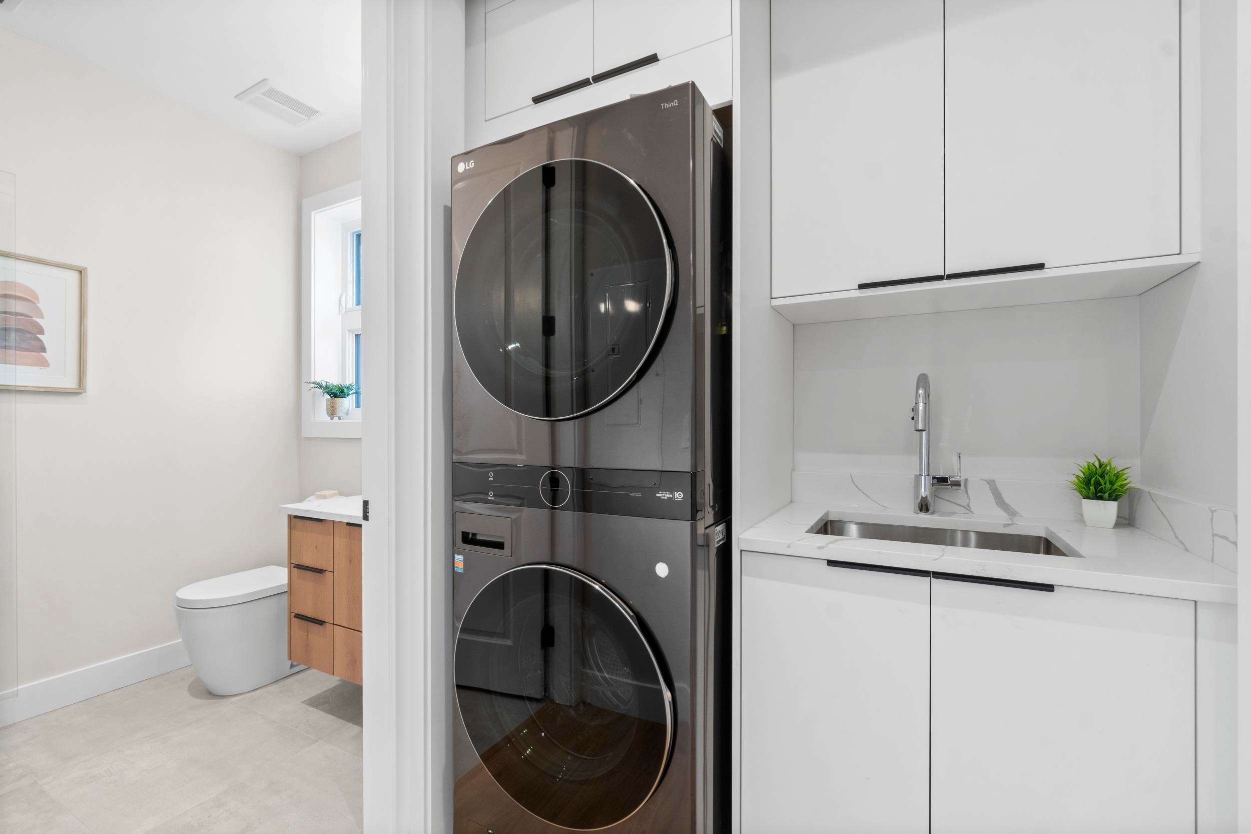 40 46Th Avenue E, Vancouver, BC