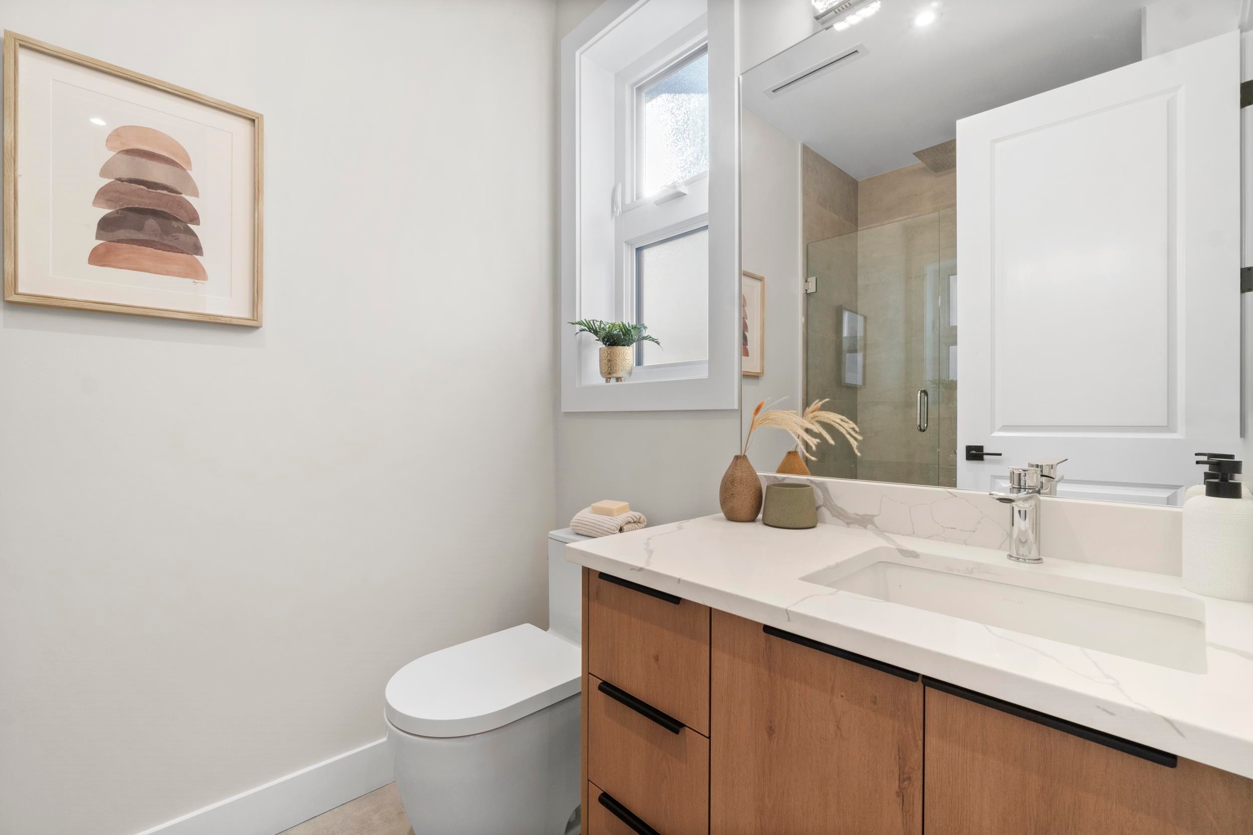 40 46Th Avenue E, Vancouver, BC