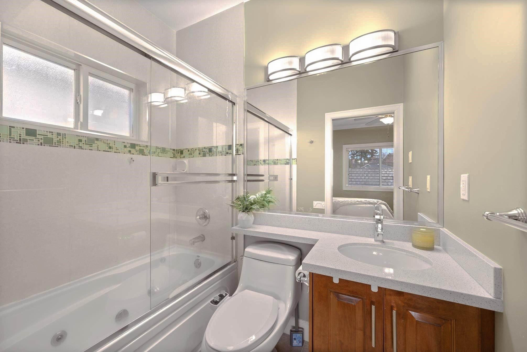 2643 8Th Avenue E, Vancouver, BC