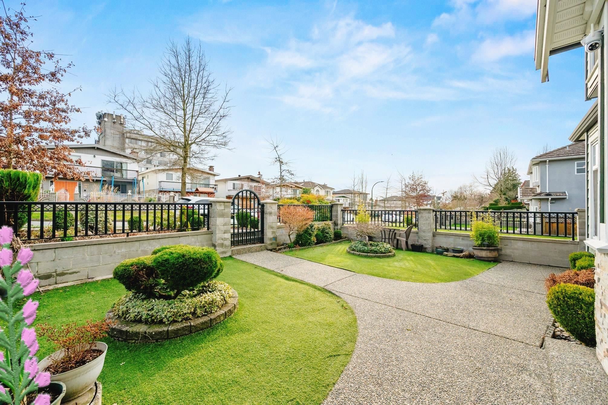 2643 8Th Avenue E, Vancouver, BC